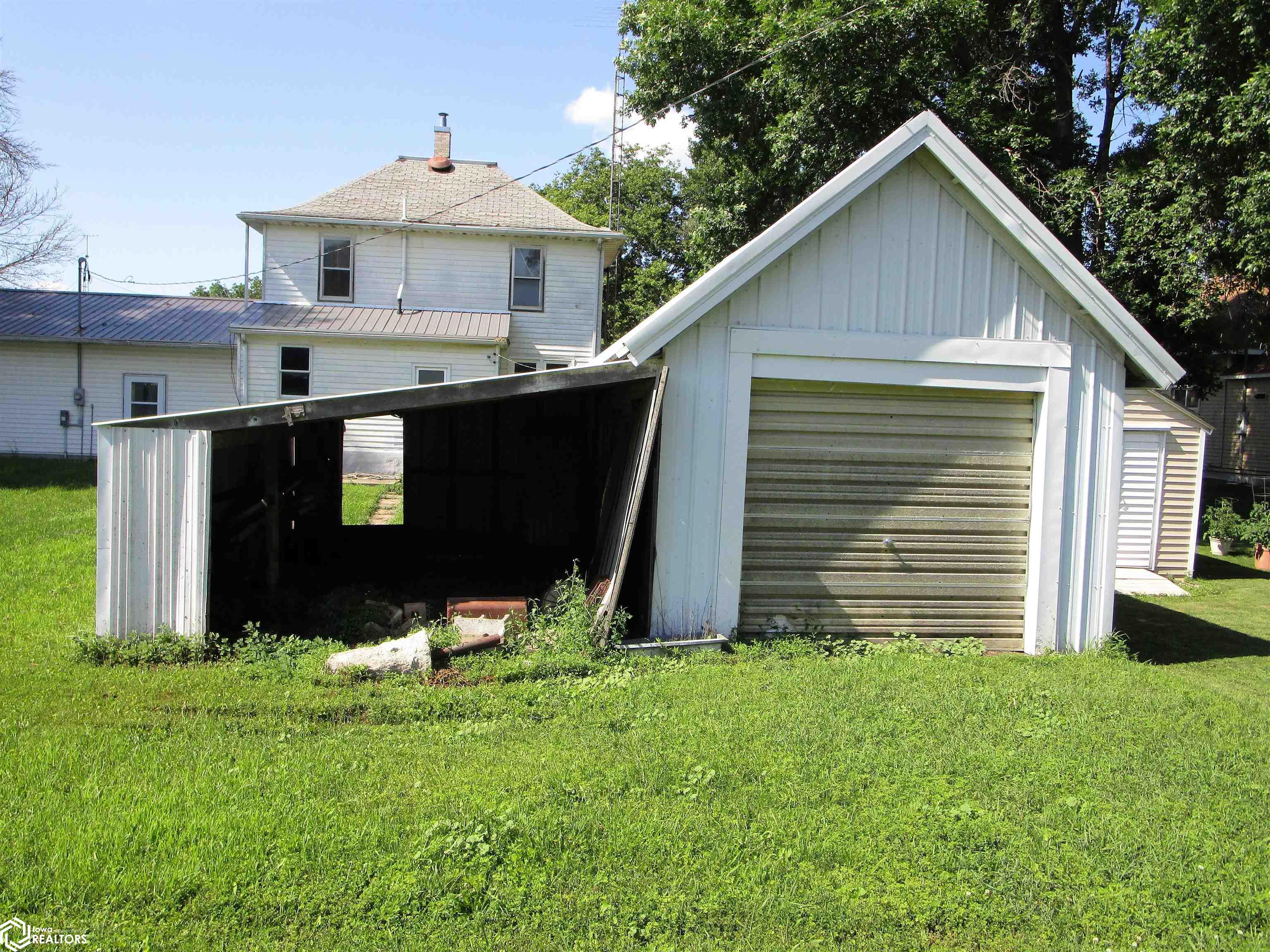 307 2nd Street, Bradford, Iowa image 37