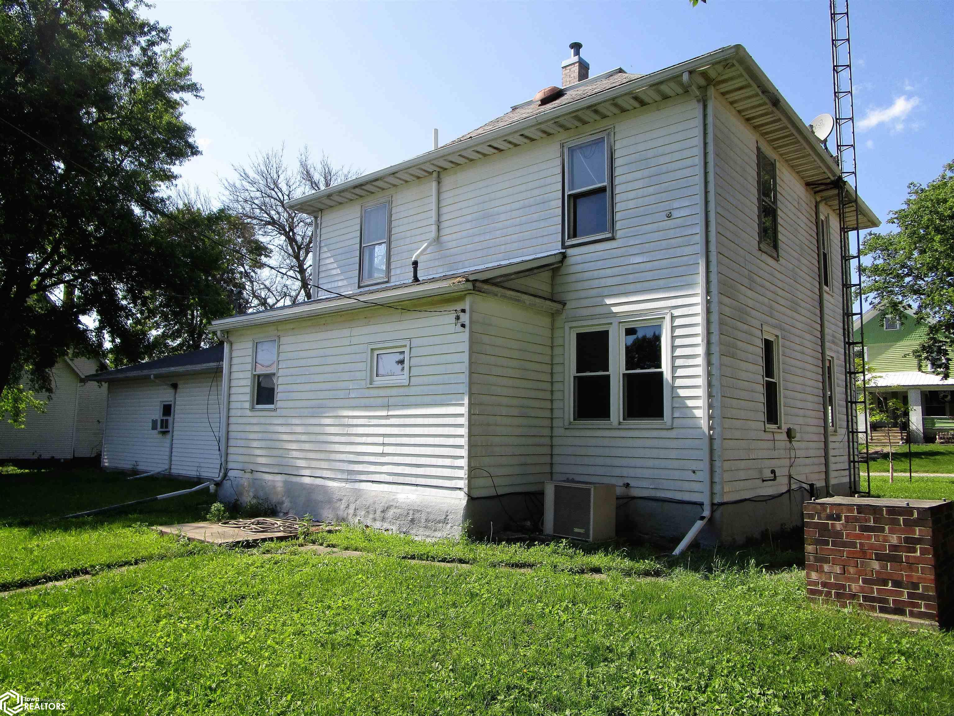 307 2nd Street, Bradford, Iowa image 43