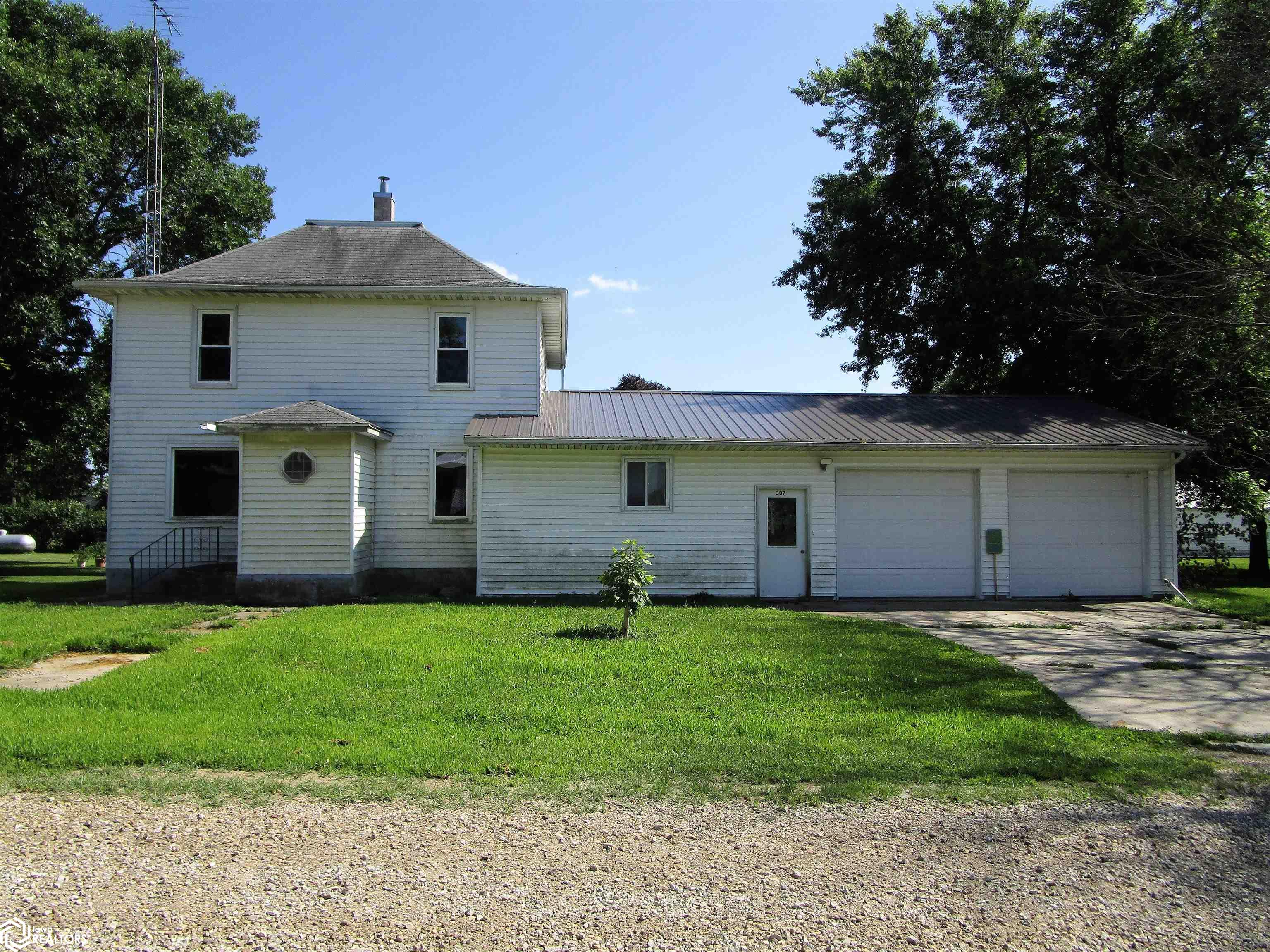 307 2nd Street, Bradford, Iowa image 44