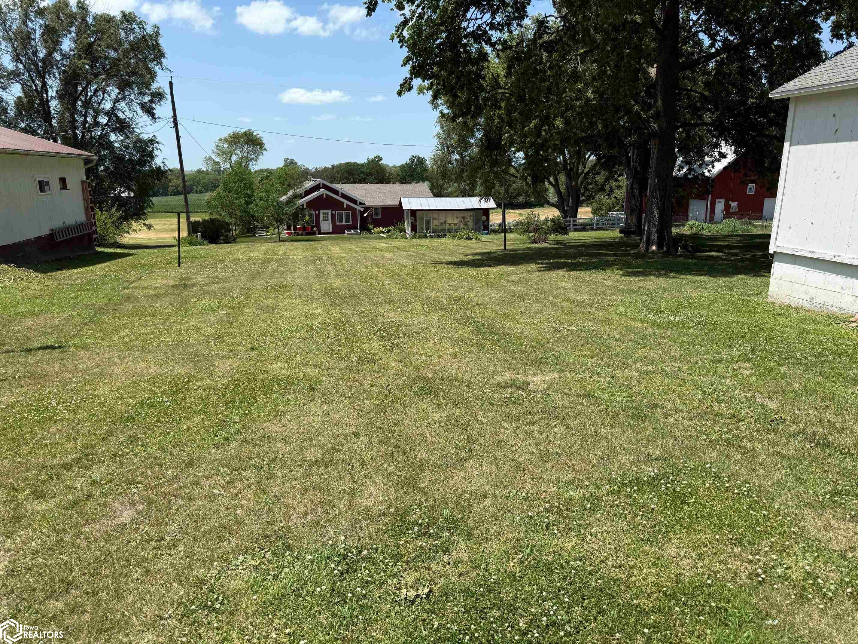 404 Edwards Street, Emerson, Iowa image 4