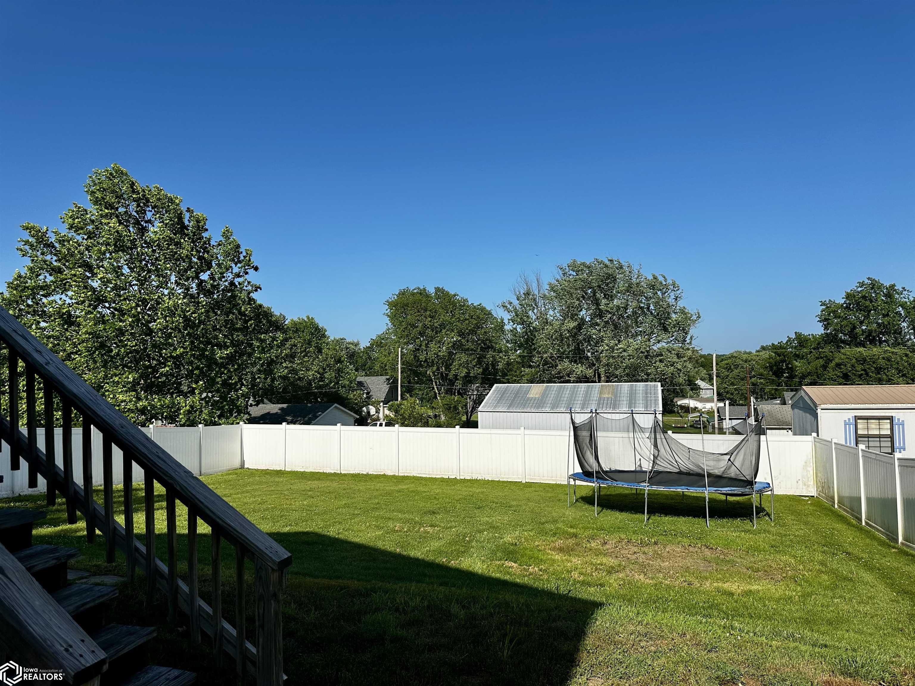 203 Orchard Street, Bedford, Iowa image 6