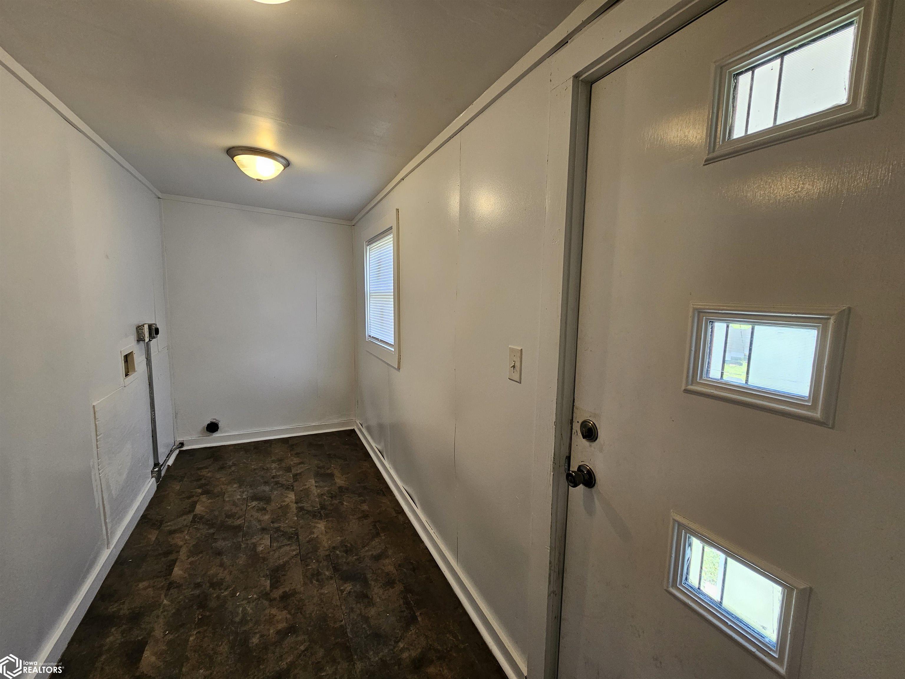 312 S 10th Street, Burlington, Iowa image 12