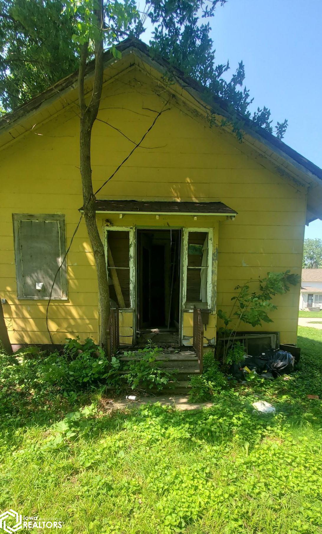 510 Ash Avenue, Swea City, Iowa image 4