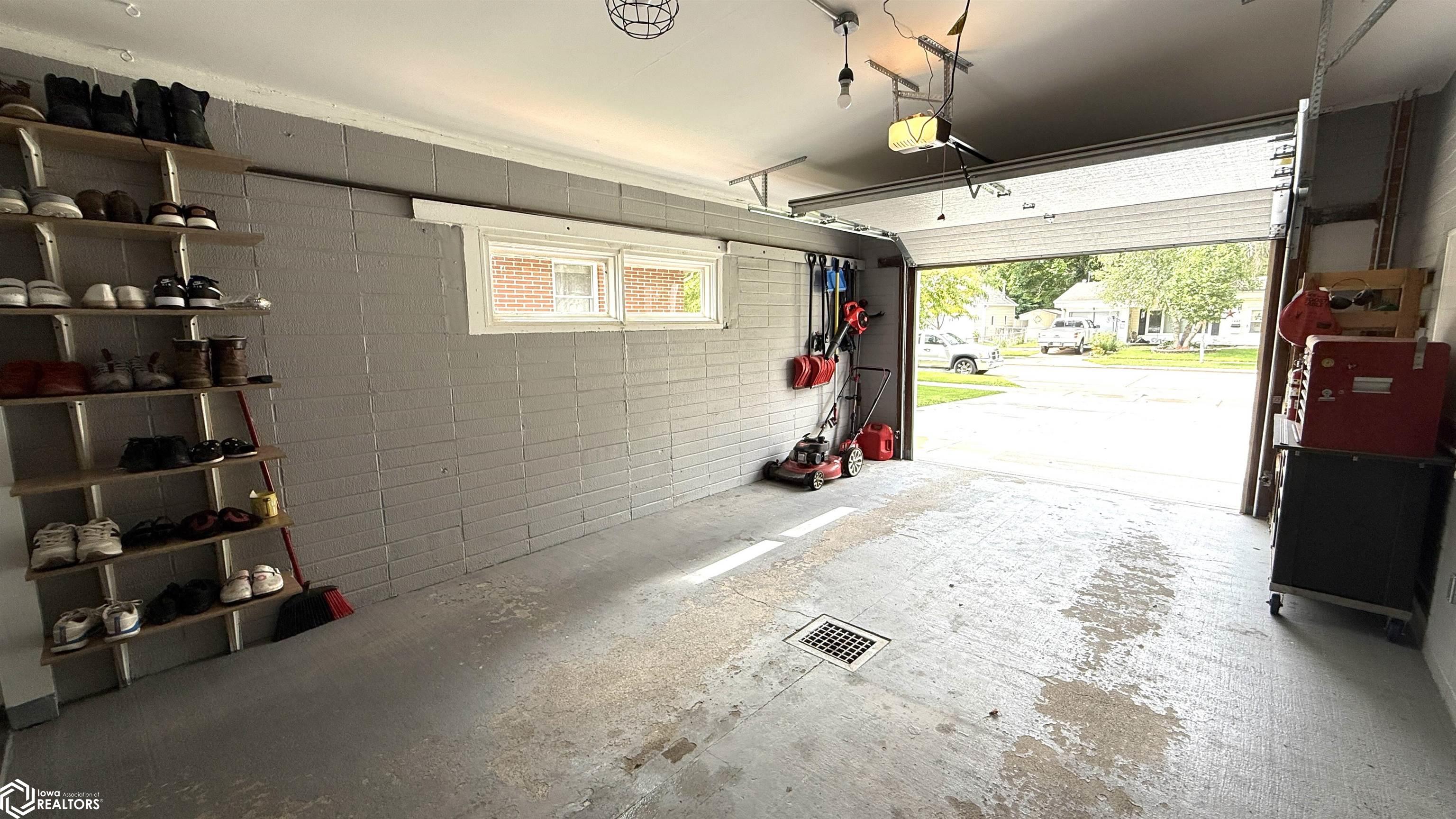1453 3rd Street, Mason City, Iowa image 31