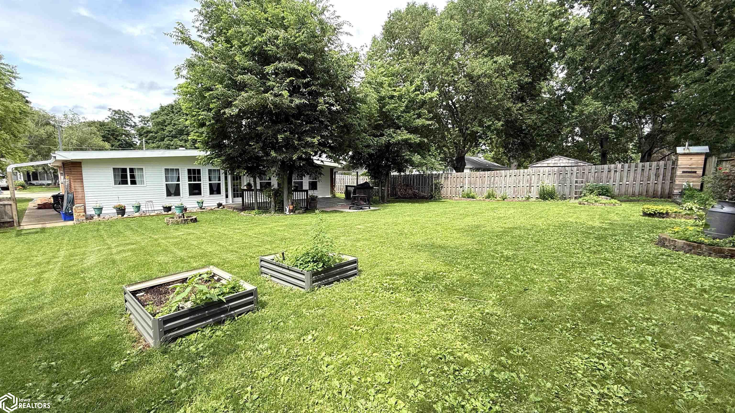 1453 3rd Street, Mason City, Iowa image 35
