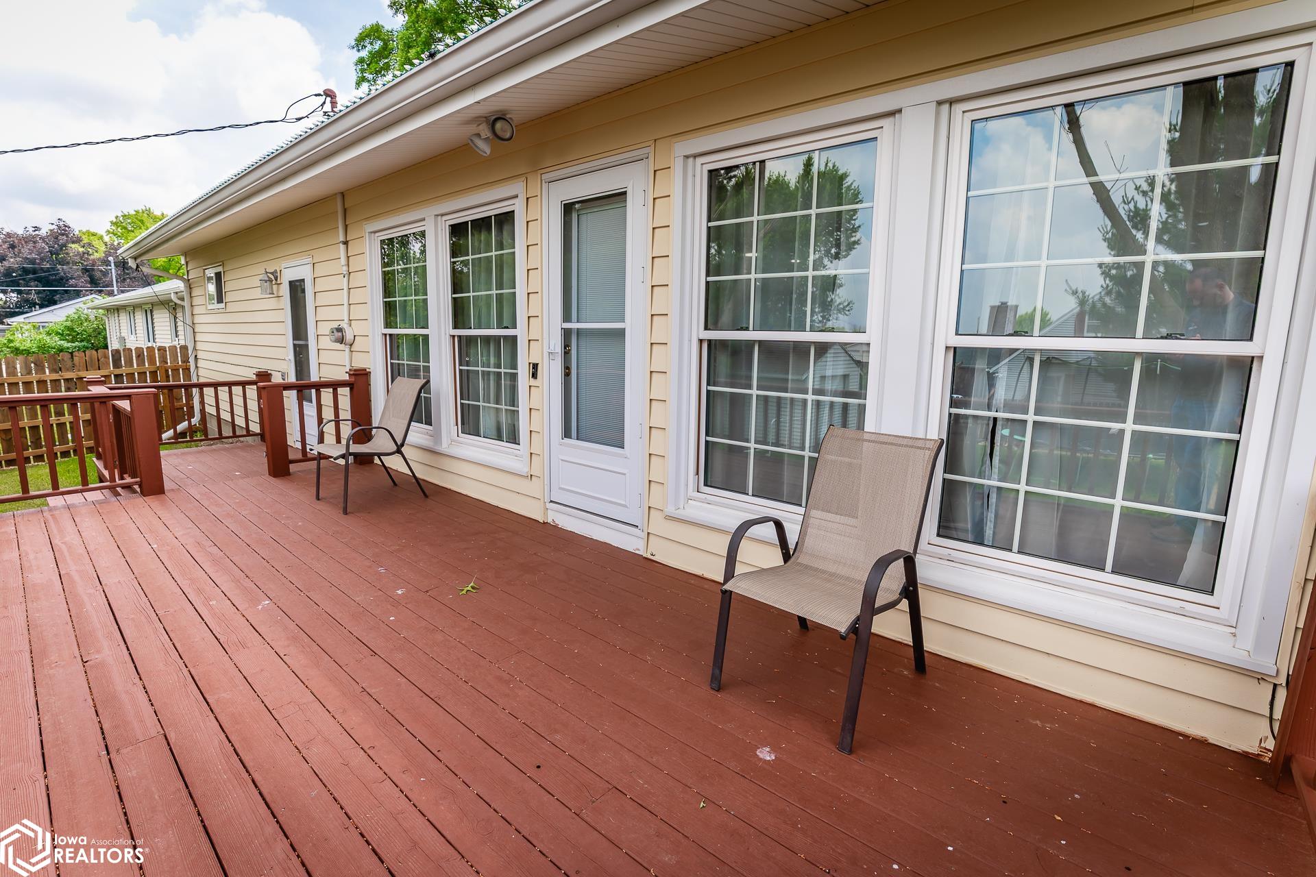 307 Edgeland Drive, Marshalltown, Iowa image 27