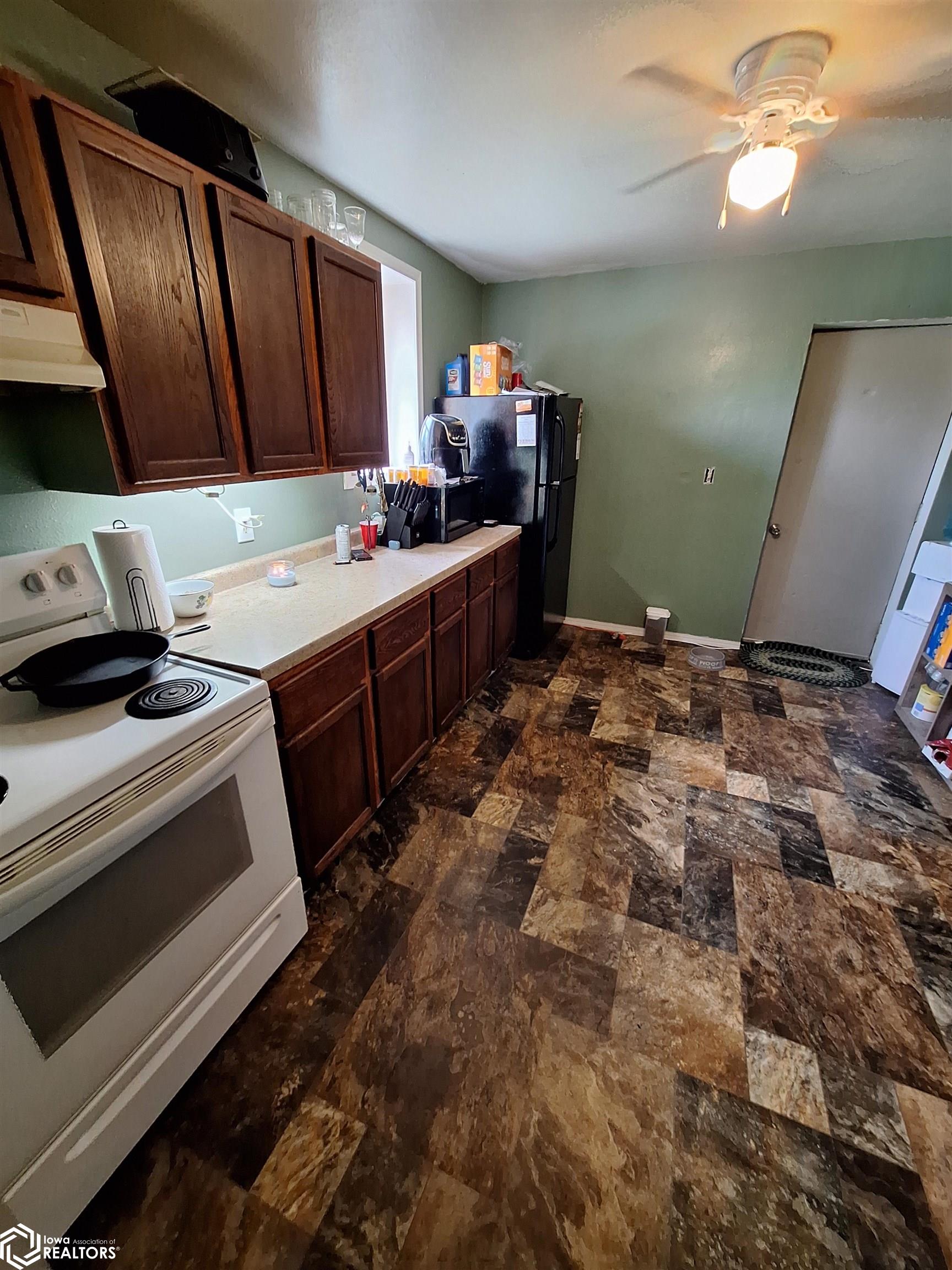 609 N Maple Street, Creston, Iowa image 11