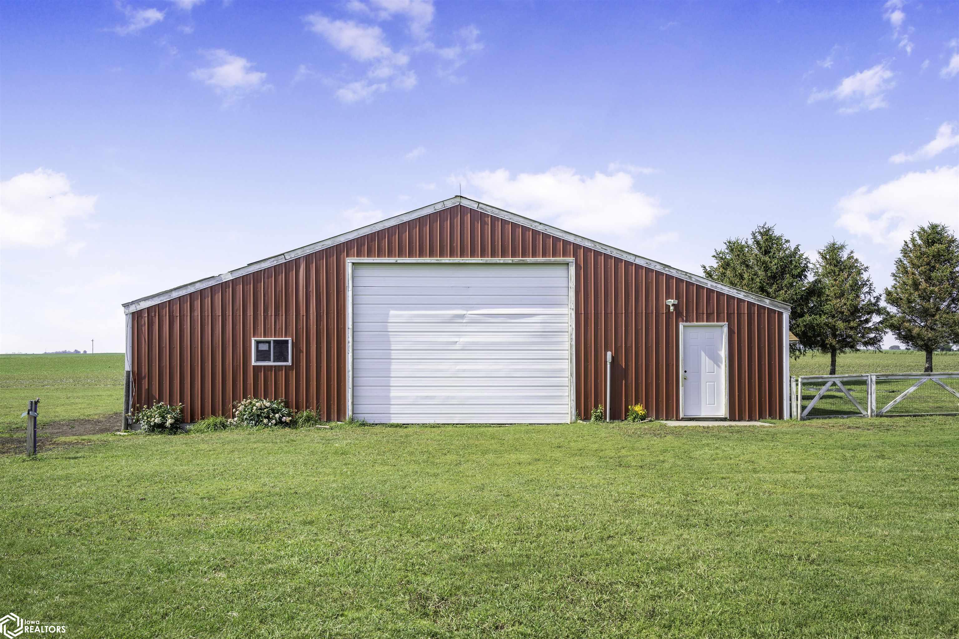 2933 Little Wall Lake Road, Jewell, Iowa image 23