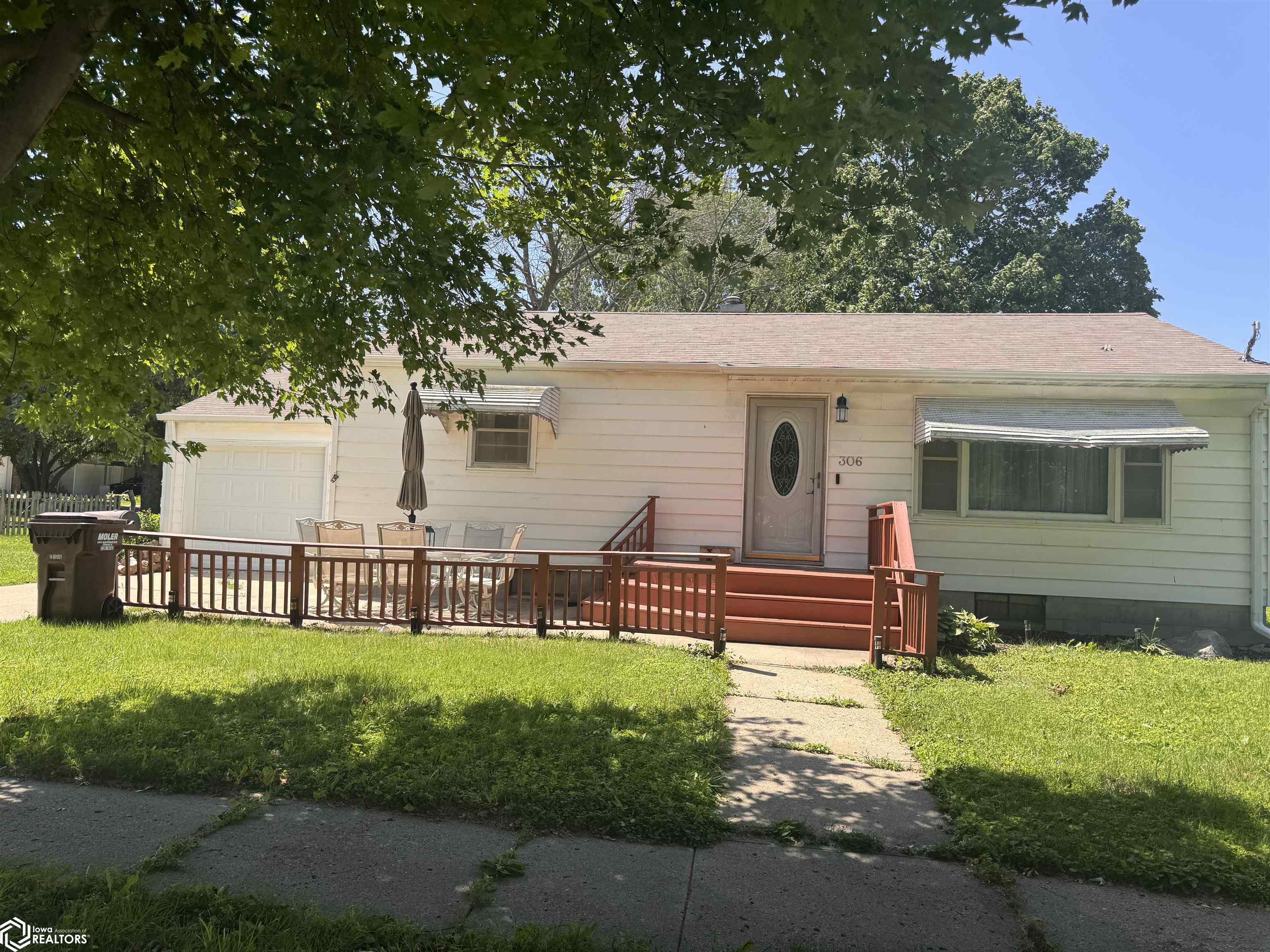 306 Main Avenue, Alden, Iowa image 1