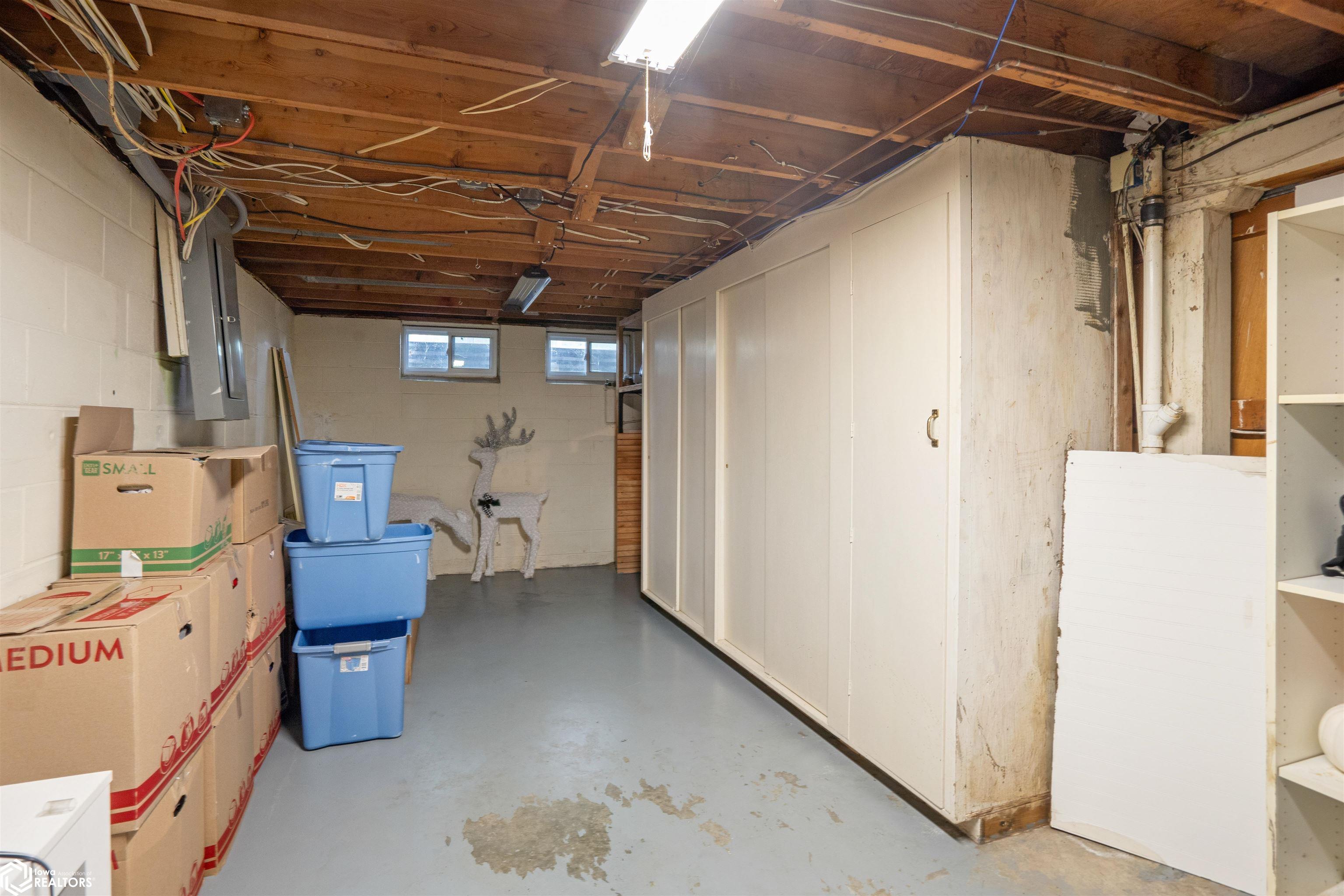 2505 Reyclif Drive, Marshalltown, Iowa image 25