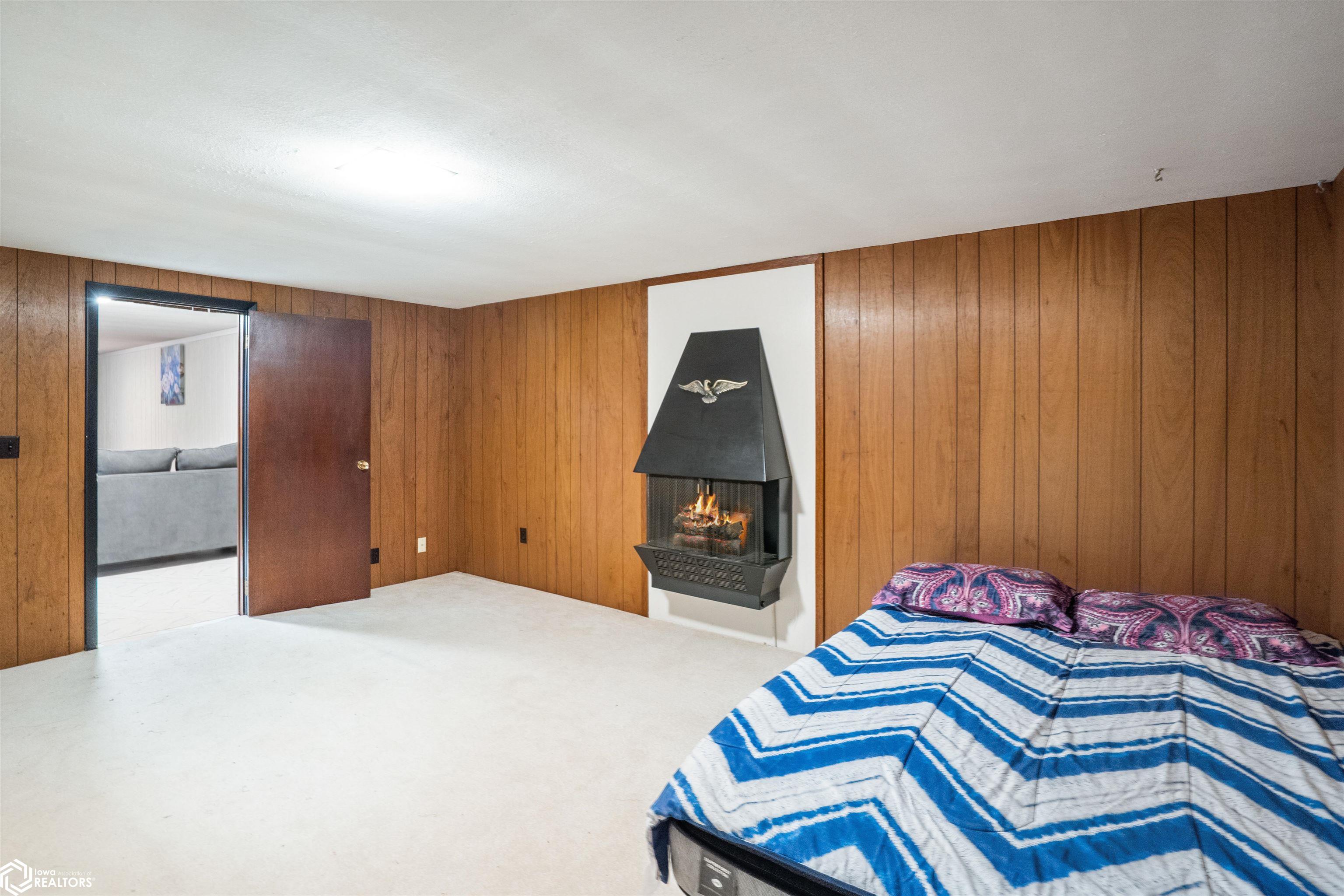 2505 Reyclif Drive, Marshalltown, Iowa image 27