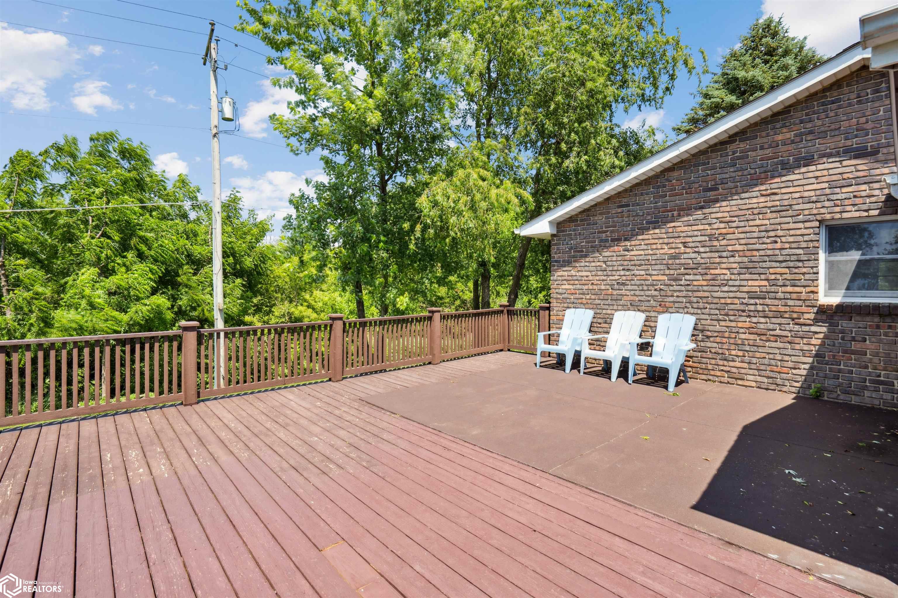 2505 Reyclif Drive, Marshalltown, Iowa image 33