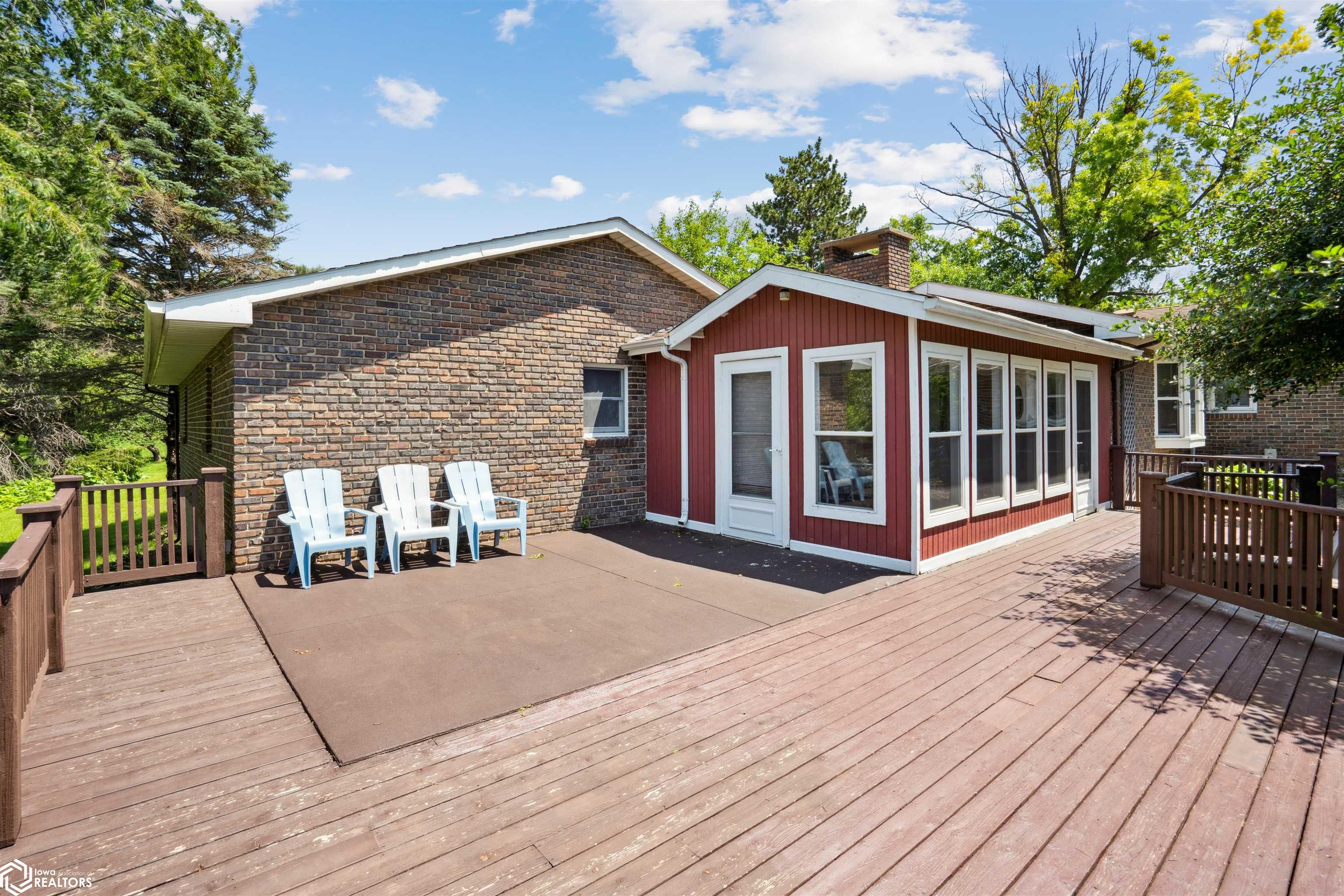 2505 Reyclif Drive, Marshalltown, Iowa image 34