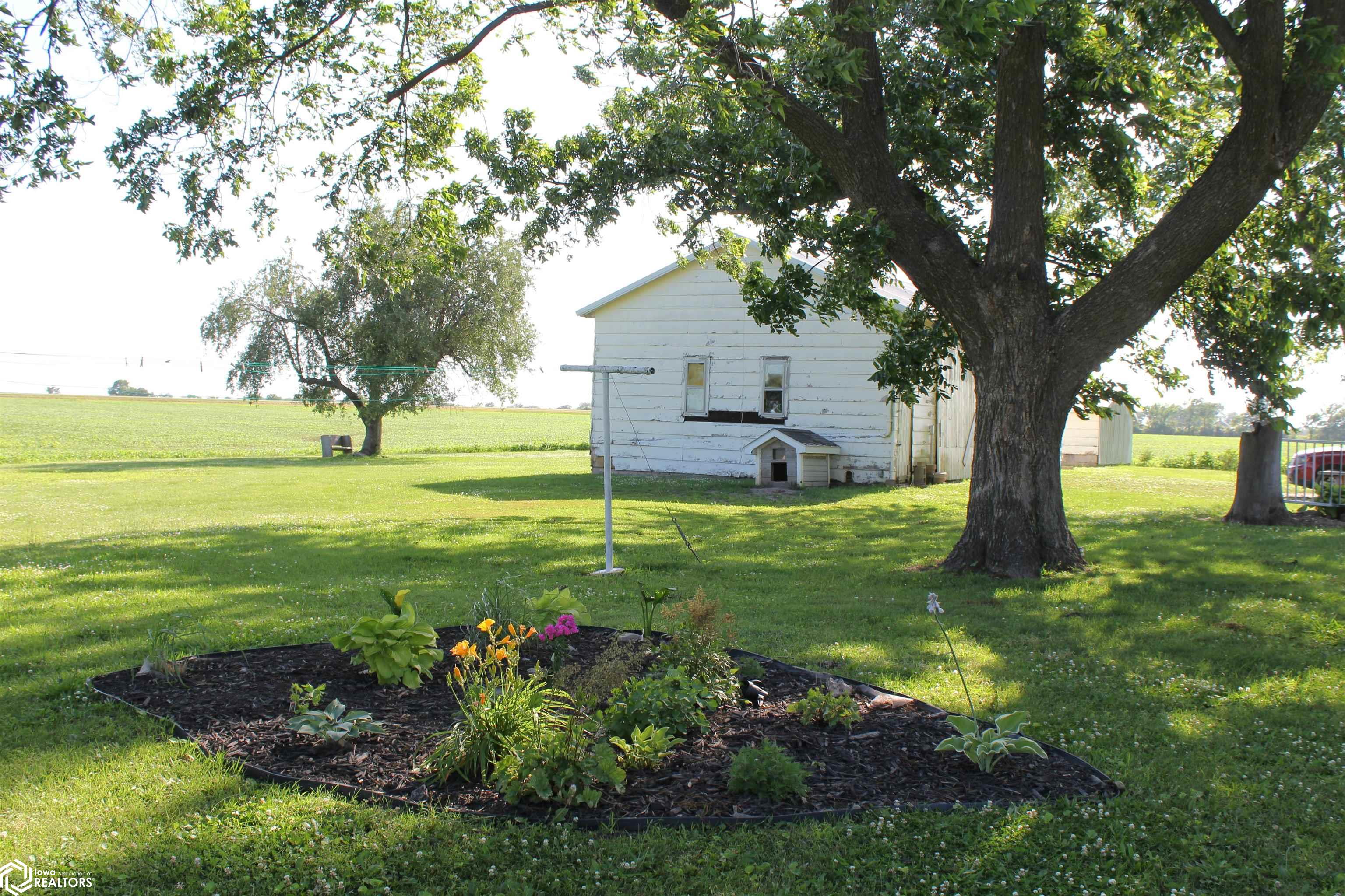 702 W Old Main Street, Milton, Iowa image 25