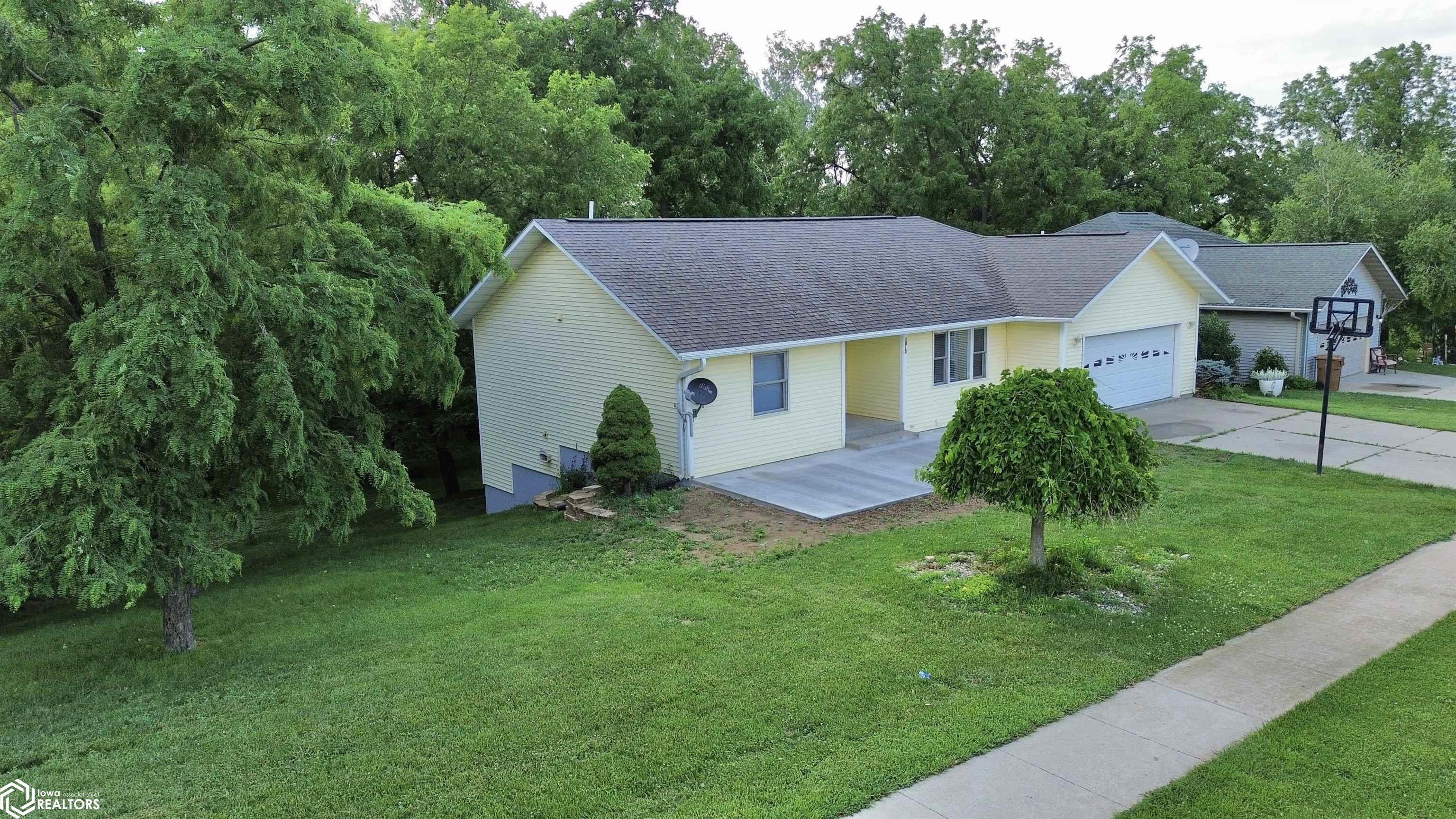 1005 N 16th Street, Denison, Iowa image 1