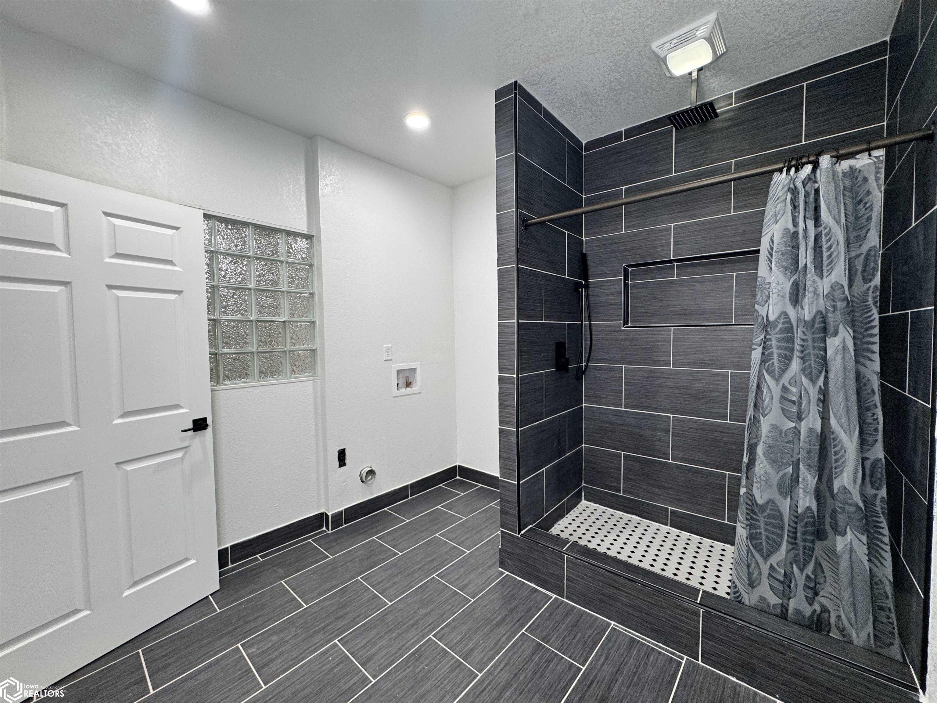 1005 N 16th Street, Denison, Iowa image 33