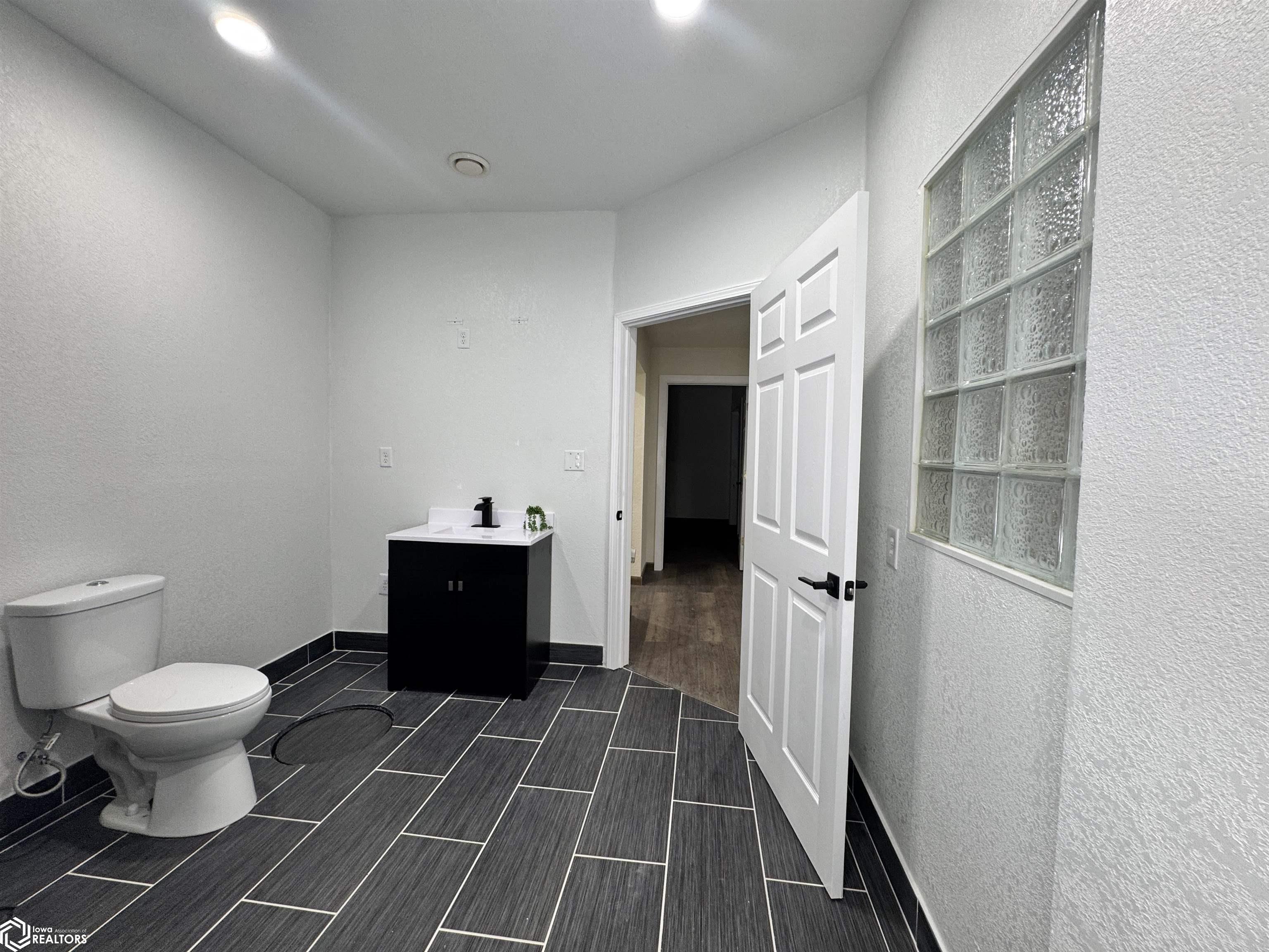 1005 N 16th Street, Denison, Iowa image 34