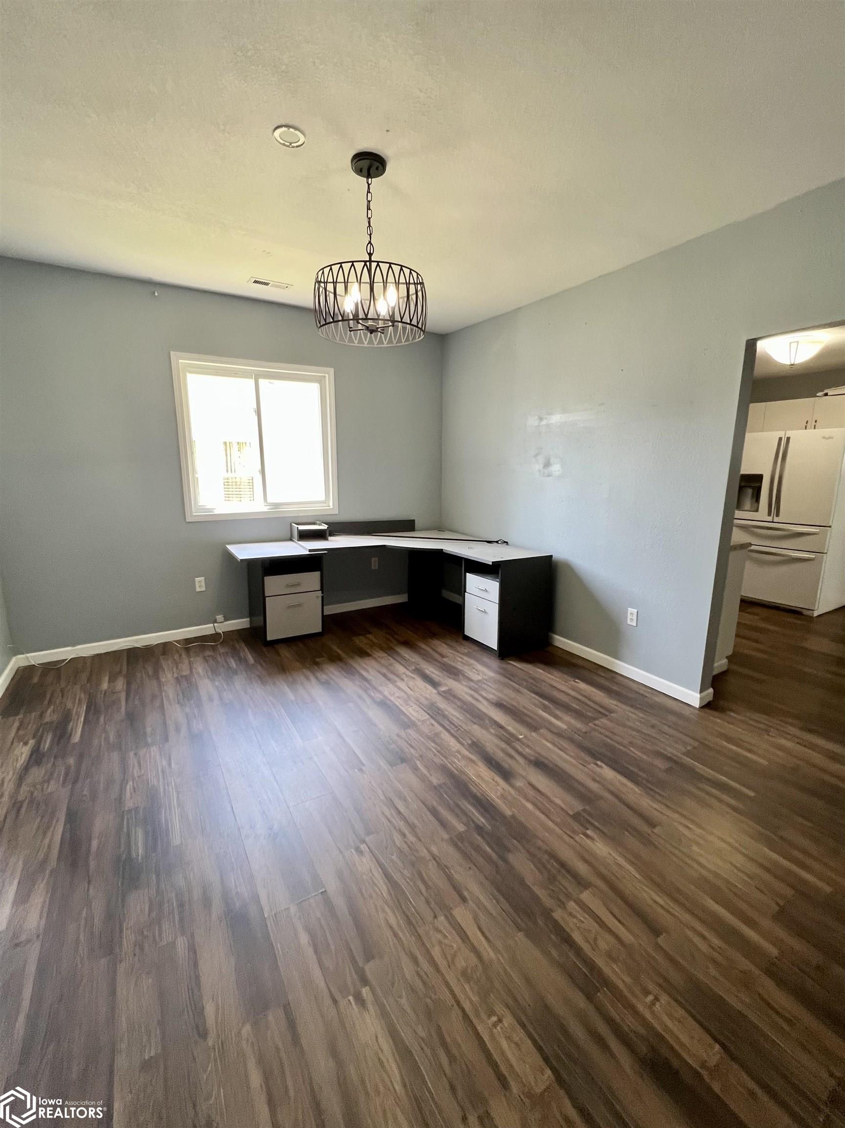 915 W Montgomery Street, Creston, Iowa image 3