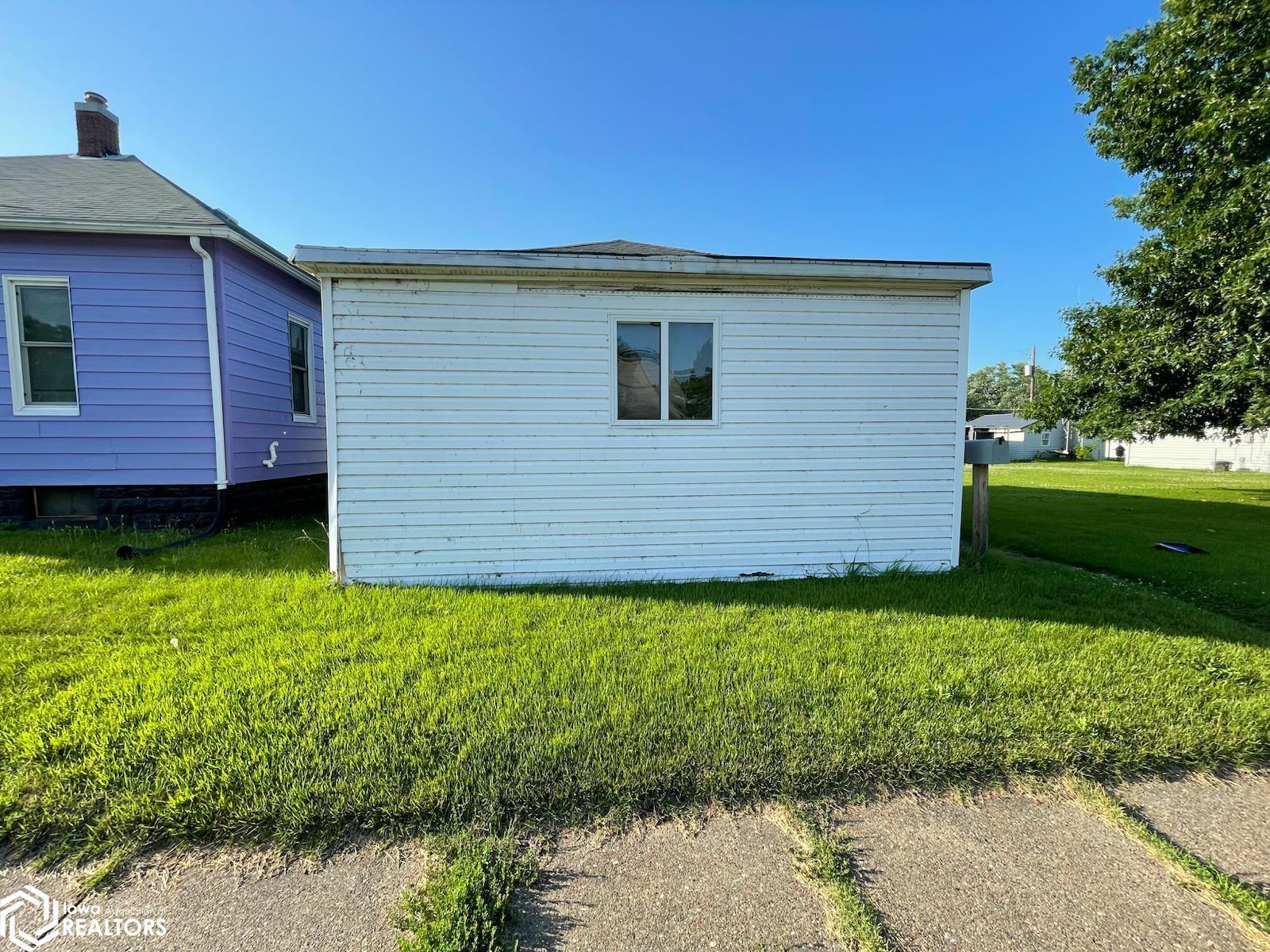 3029 Avenue N, Fort Madison, Iowa image 3