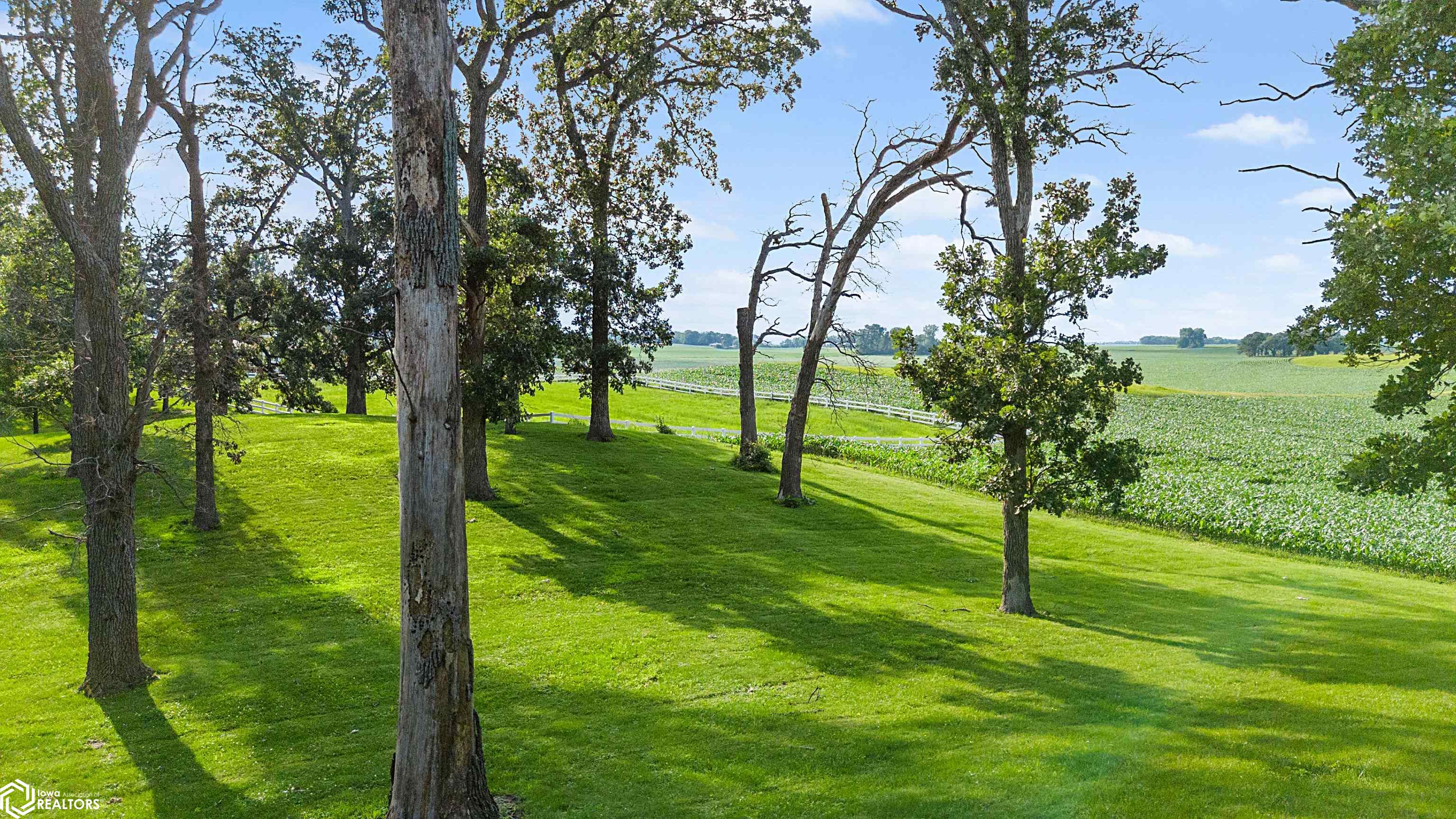 54 Four Winds Drive, Clear Lake, Iowa image 6
