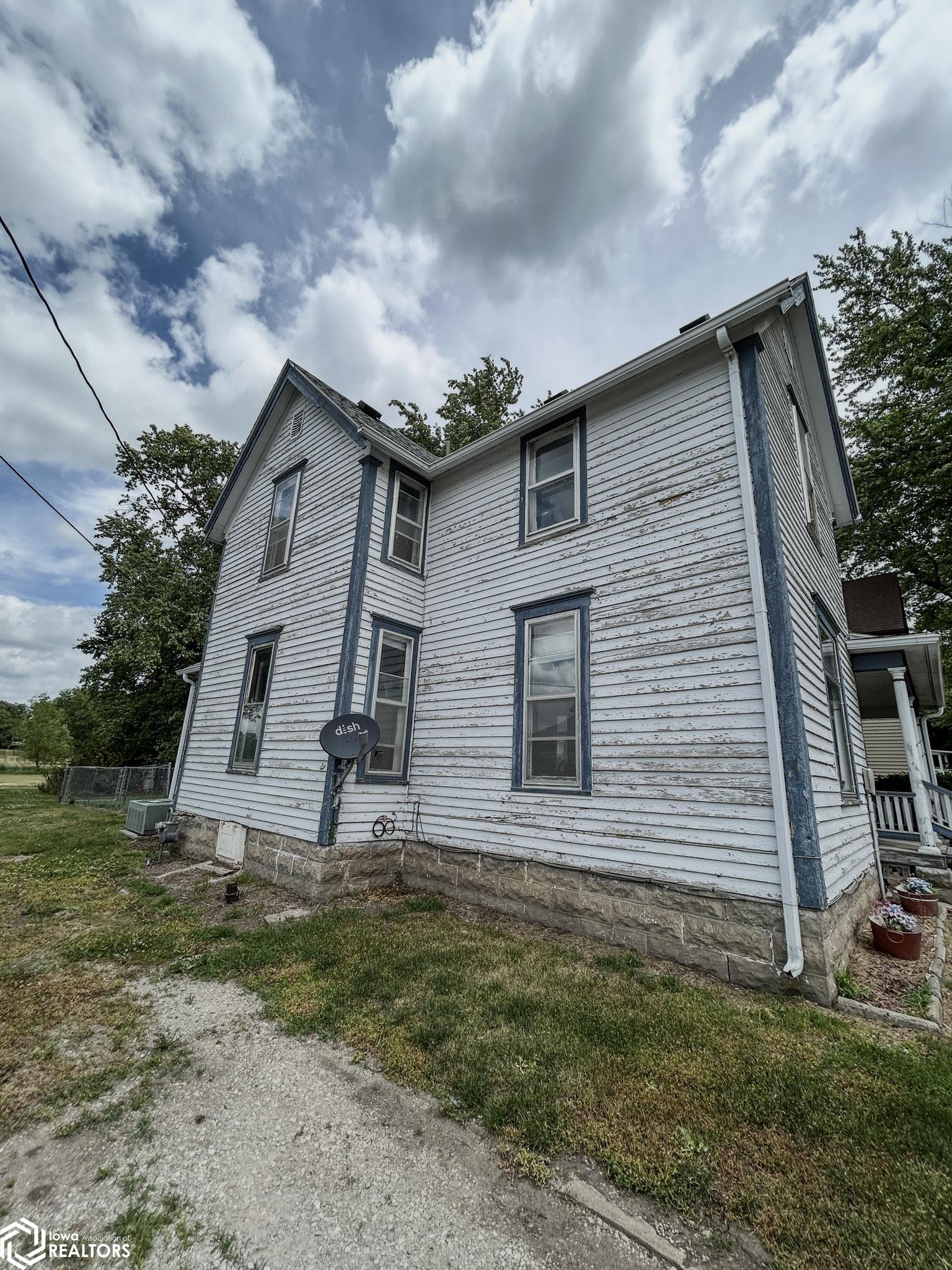 100 E 1st Street, Villisca, Iowa image 11