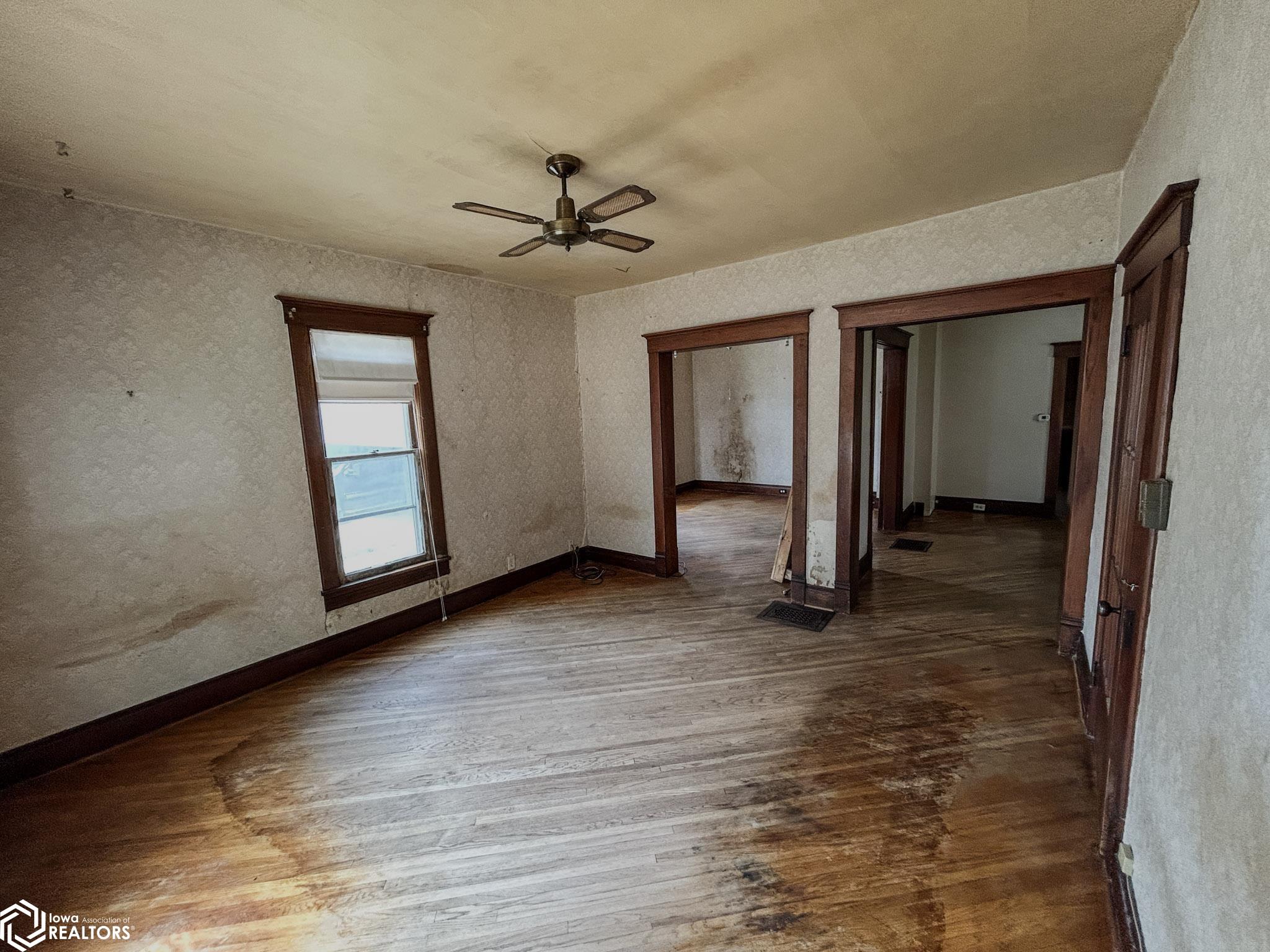 100 E 1st Street, Villisca, Iowa image 23