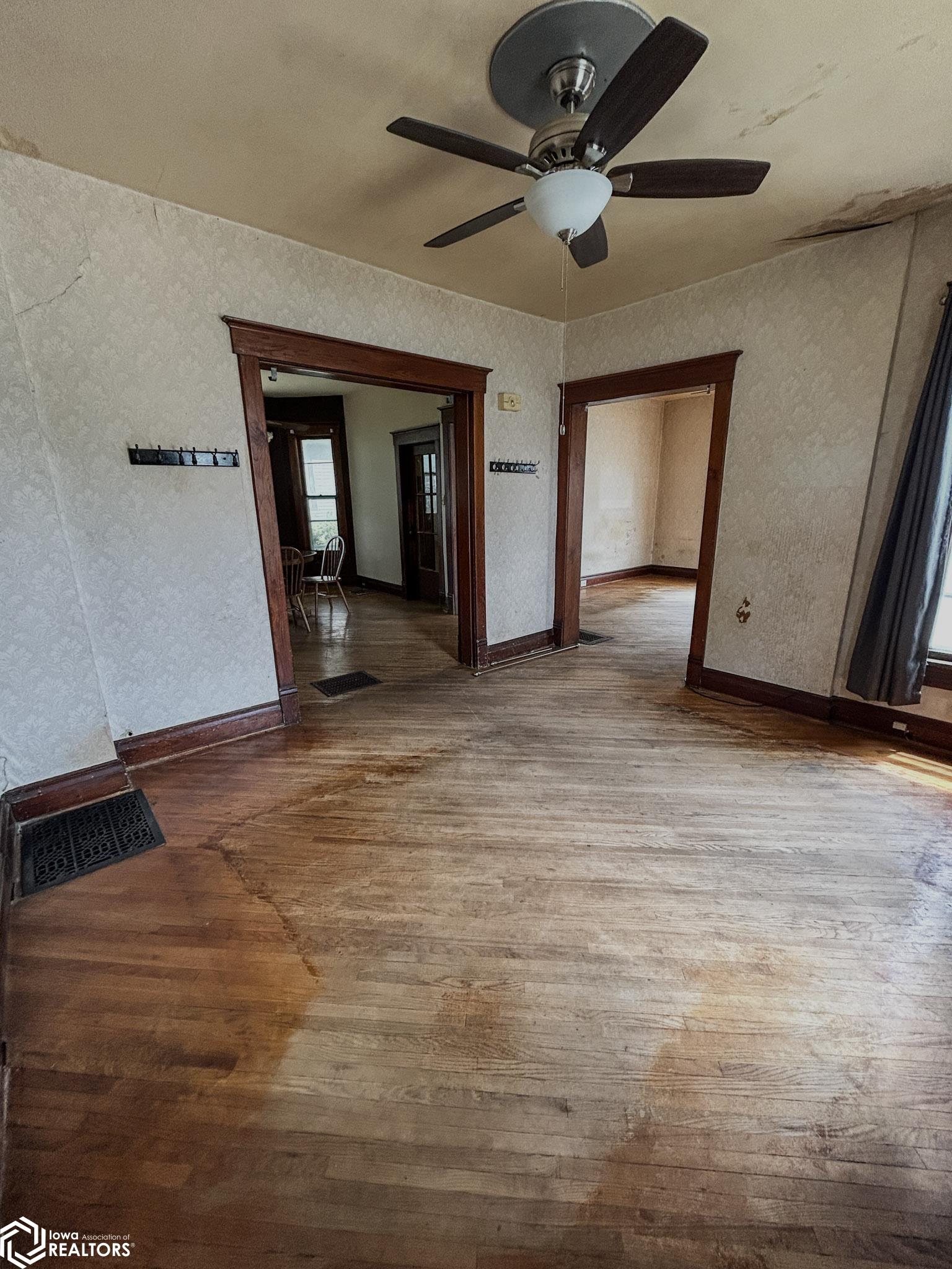 100 E 1st Street, Villisca, Iowa image 28