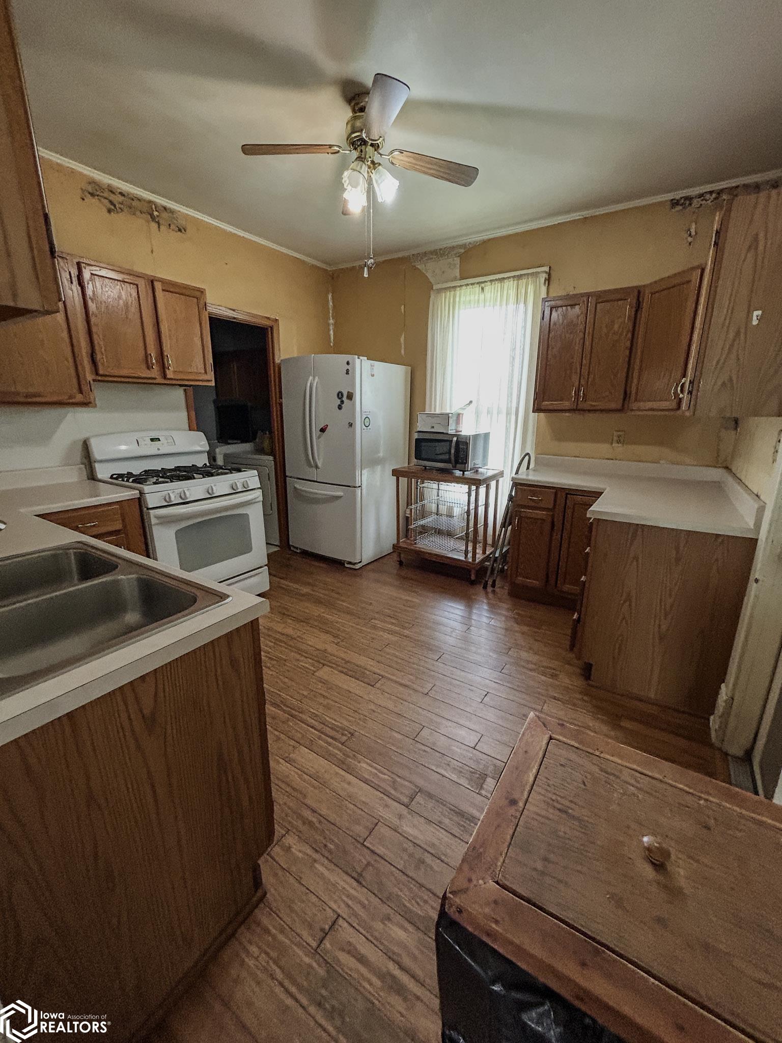 100 E 1st Street, Villisca, Iowa image 32