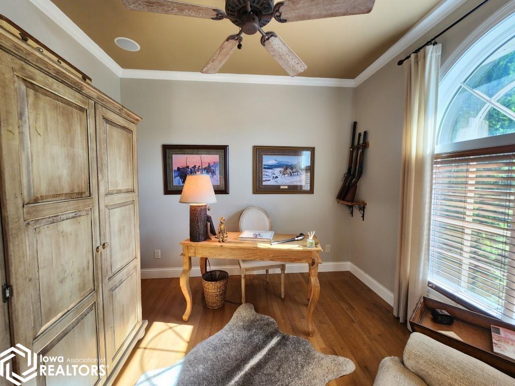 17666 Eagle Avenue, Clear Lake, Iowa image 4