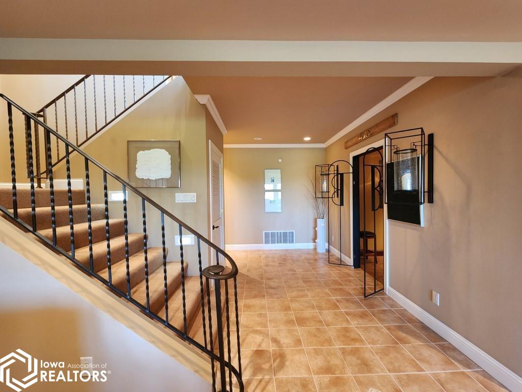 17666 Eagle Avenue, Clear Lake, Iowa image 33