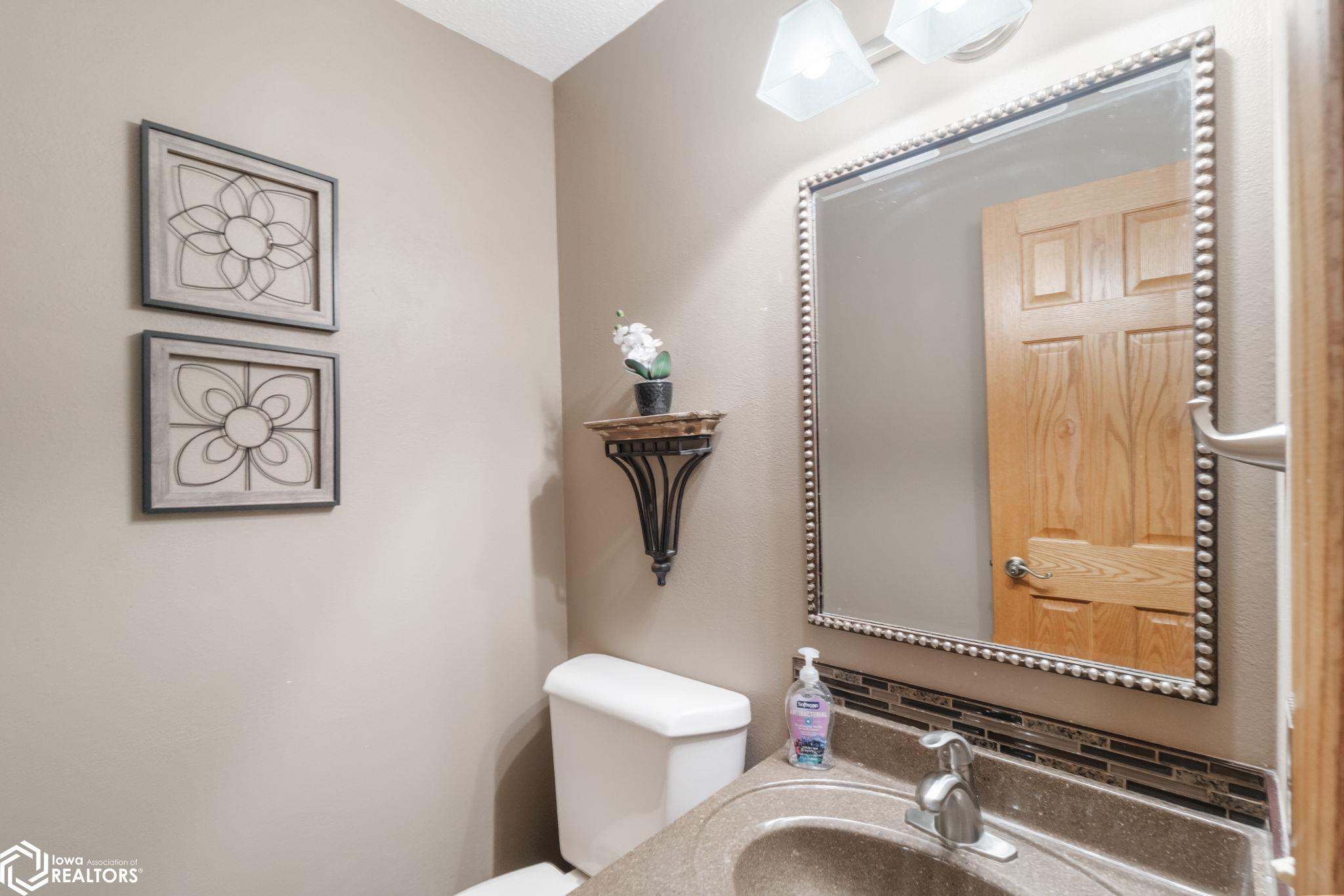 5 Quarry Road, Mason City, Iowa image 19