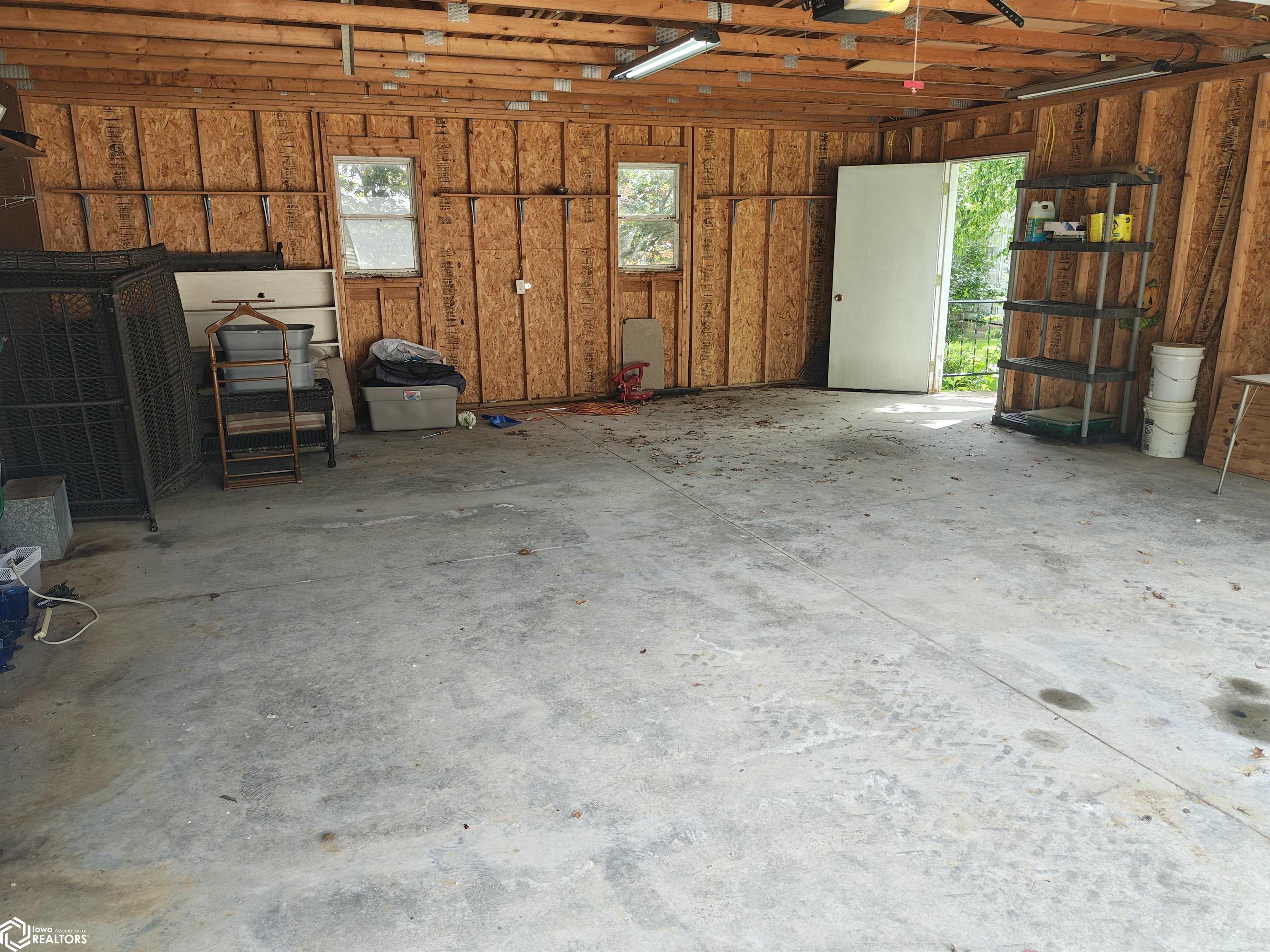 1305 Avenue C, Fort Madison, Iowa image 24