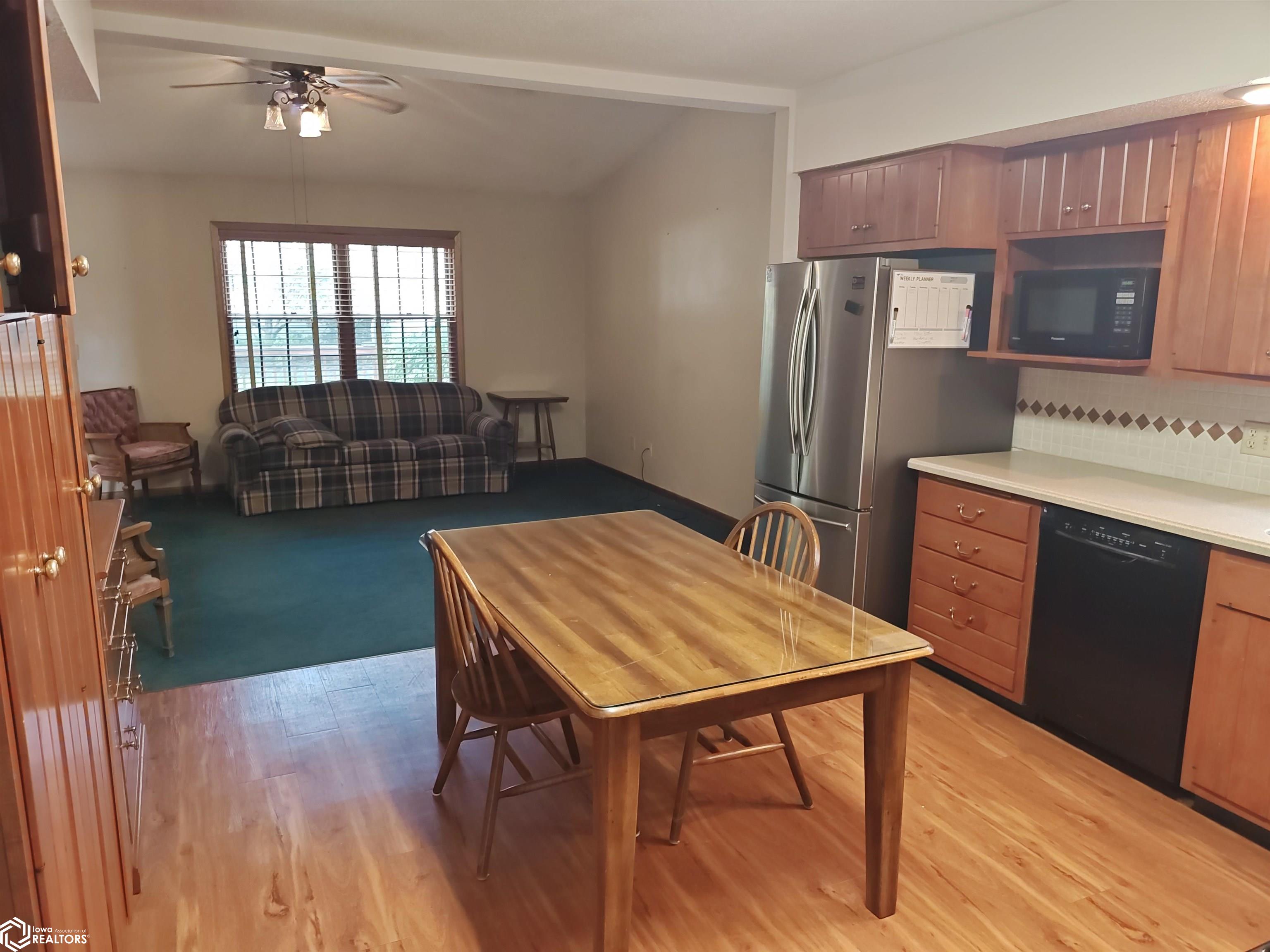 1305 Avenue C, Fort Madison, Iowa image 4