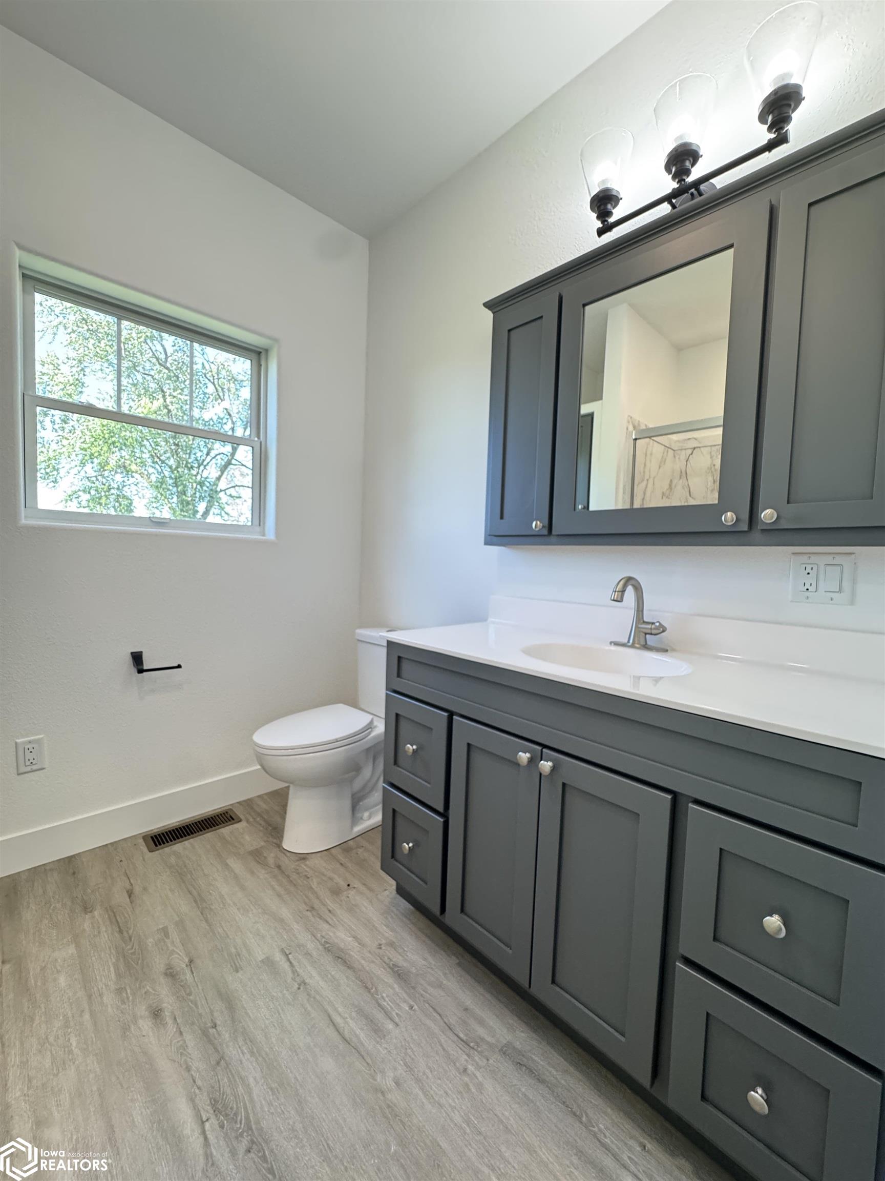 110 Avenue D, West Point, Iowa image 16