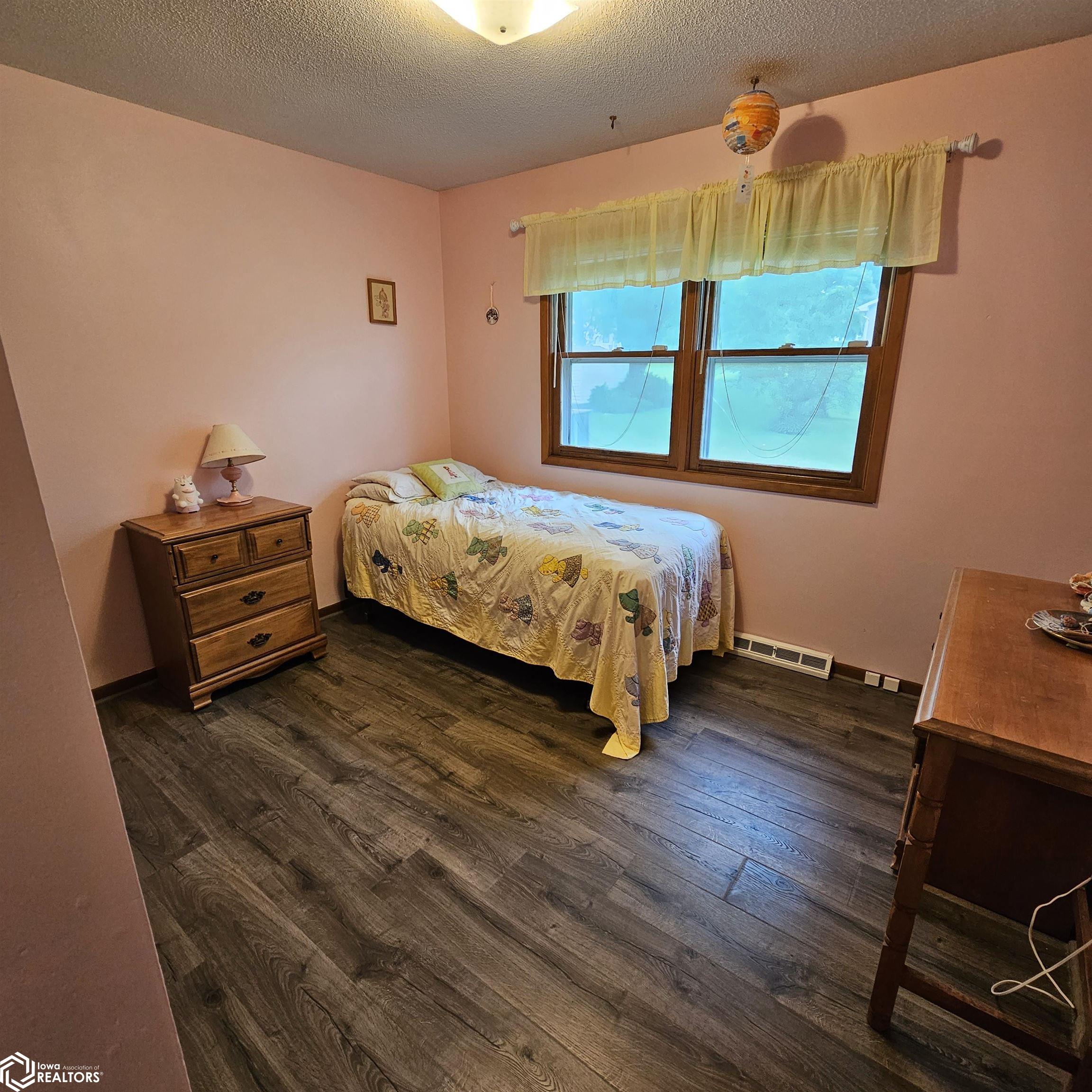 1003 N Vine Street, Creston, Iowa image 18