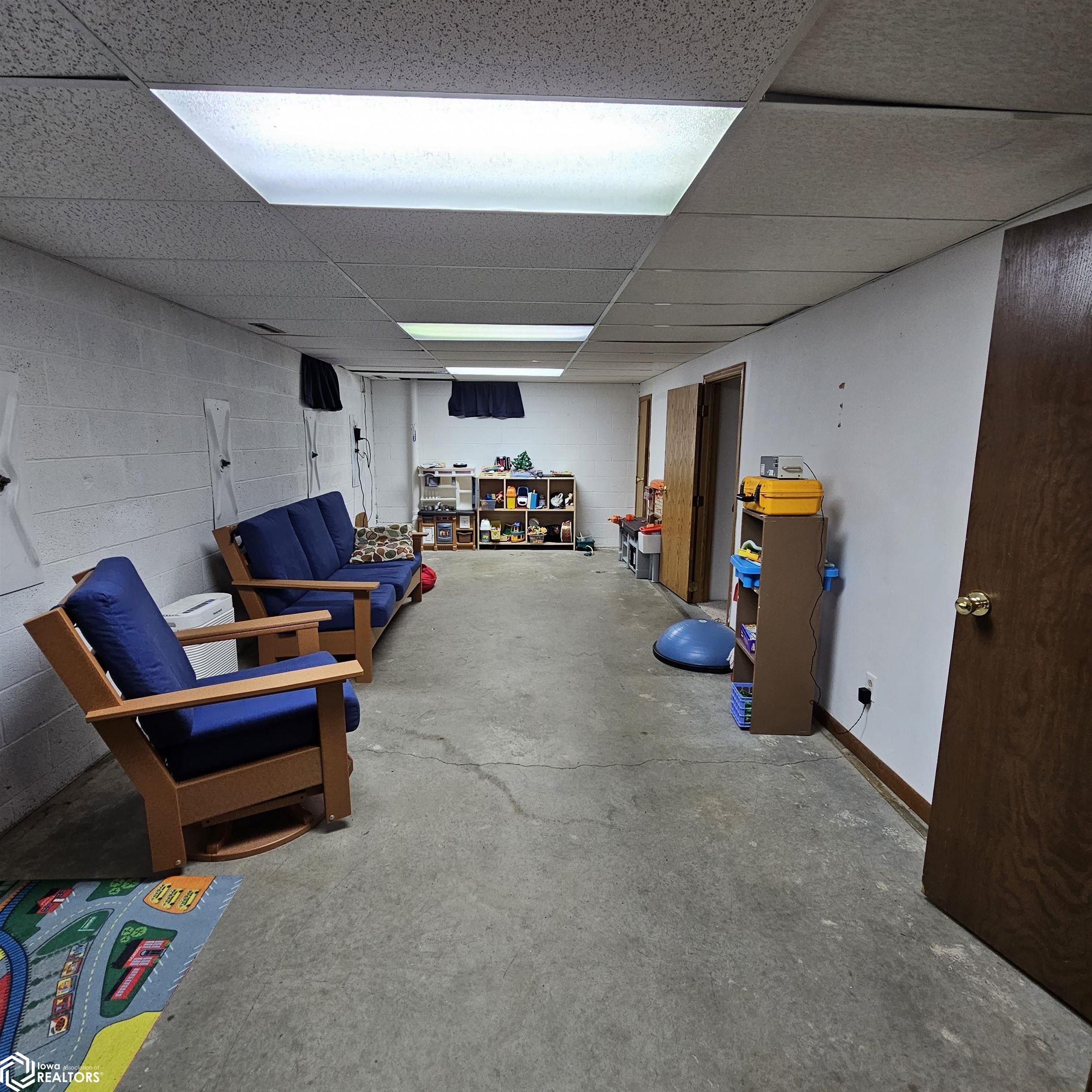 1003 N Vine Street, Creston, Iowa image 23