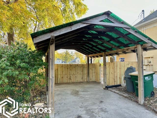 306 W Hempstead, Fairfield, Iowa image 8
