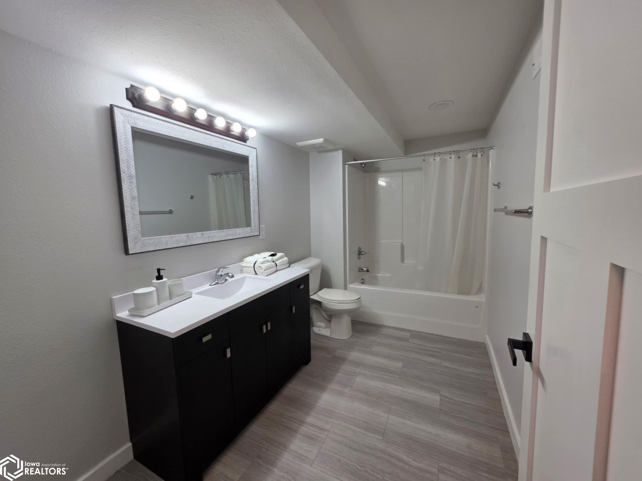 1617 N 27th Street, Fort Dodge, Iowa image 39