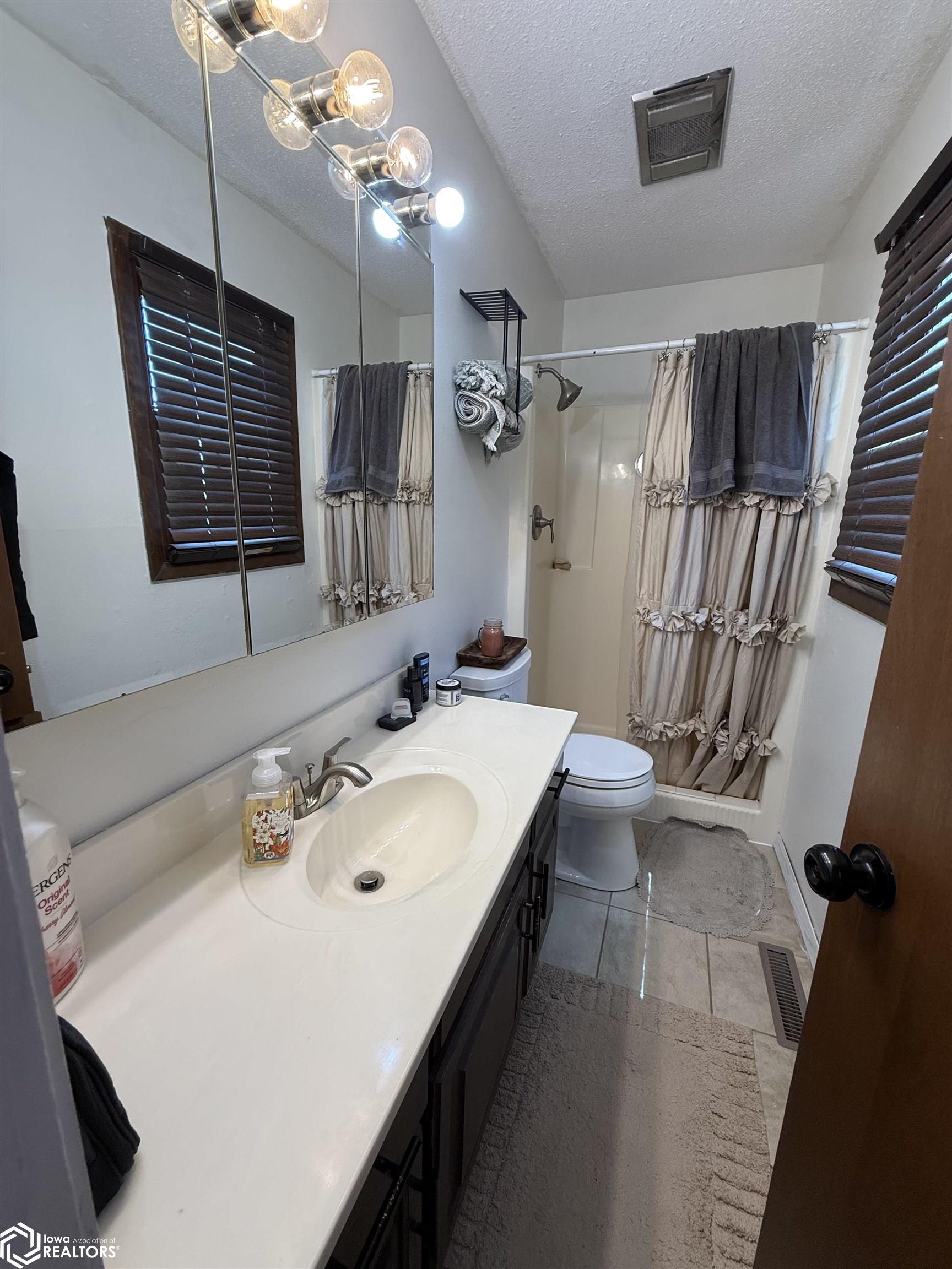 2648 Clearview Heights, Fort Madison, Iowa image 17