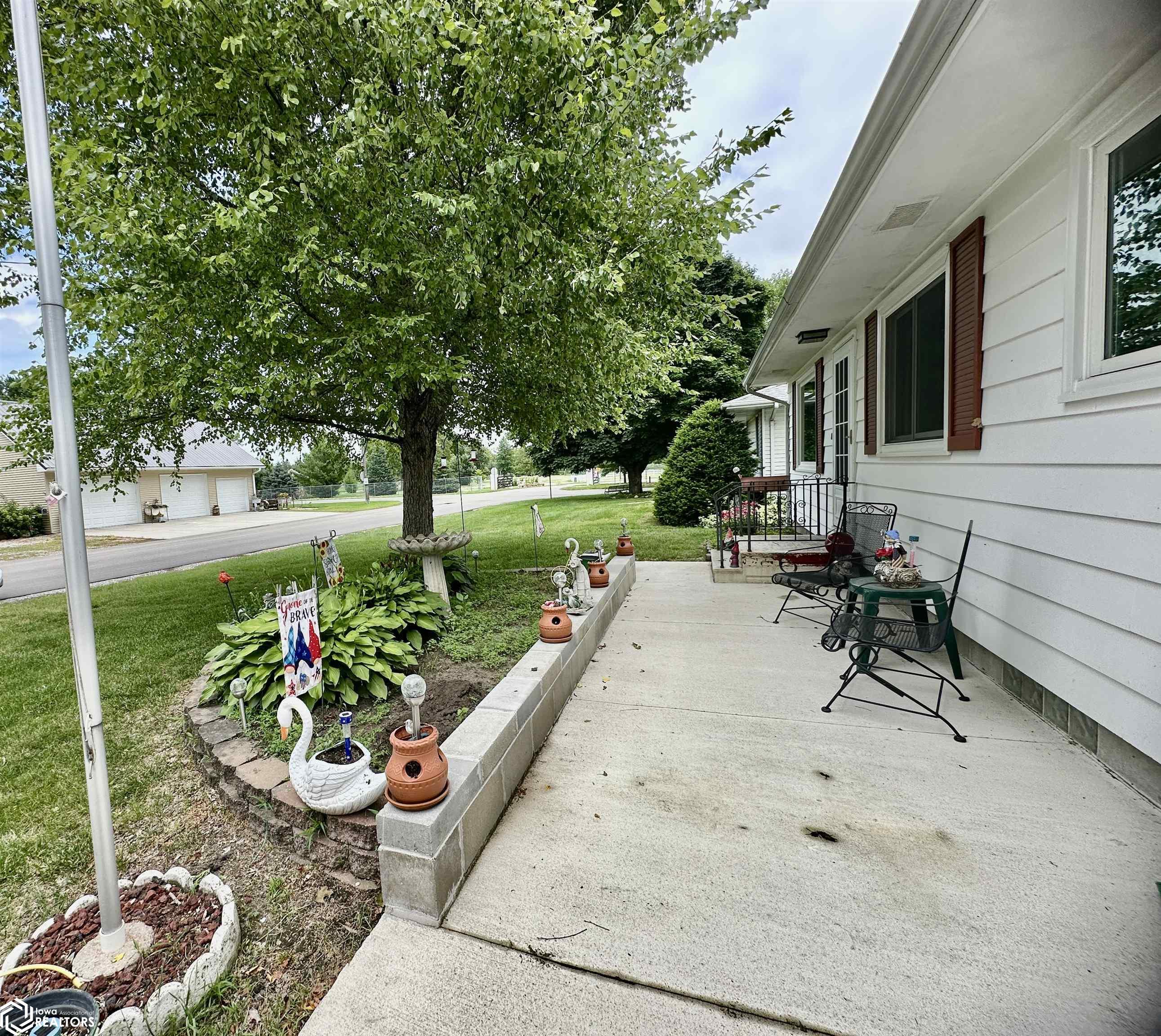 1103 N 6th Ave, Northwood, Iowa image 13