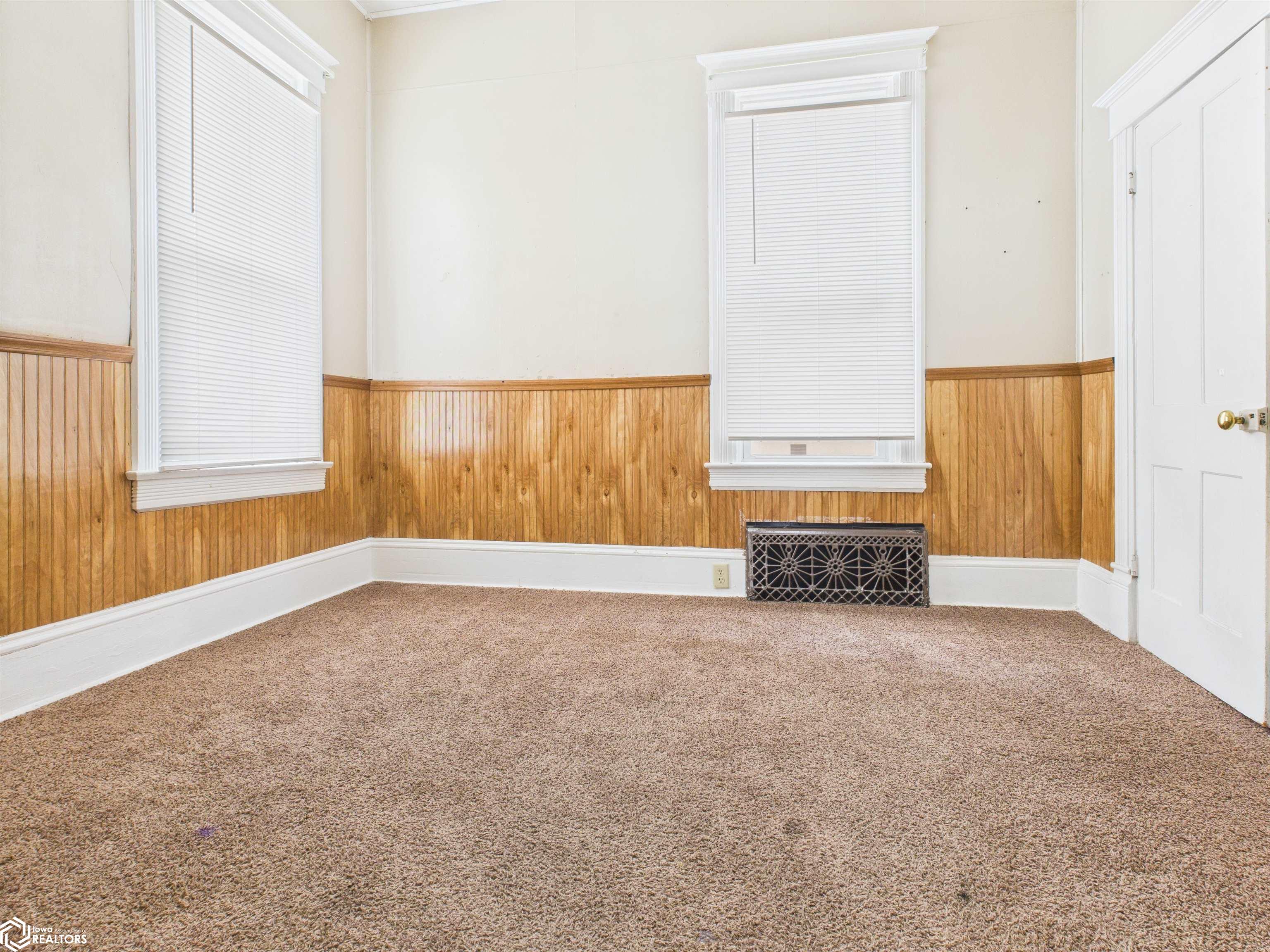 2414 Ave I, Fort Madison, Iowa image 18