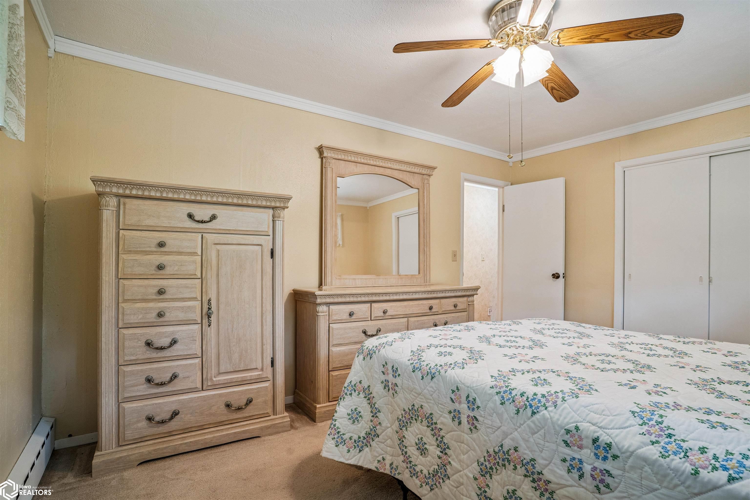 14064 155th Street, Burlington, Iowa image 24