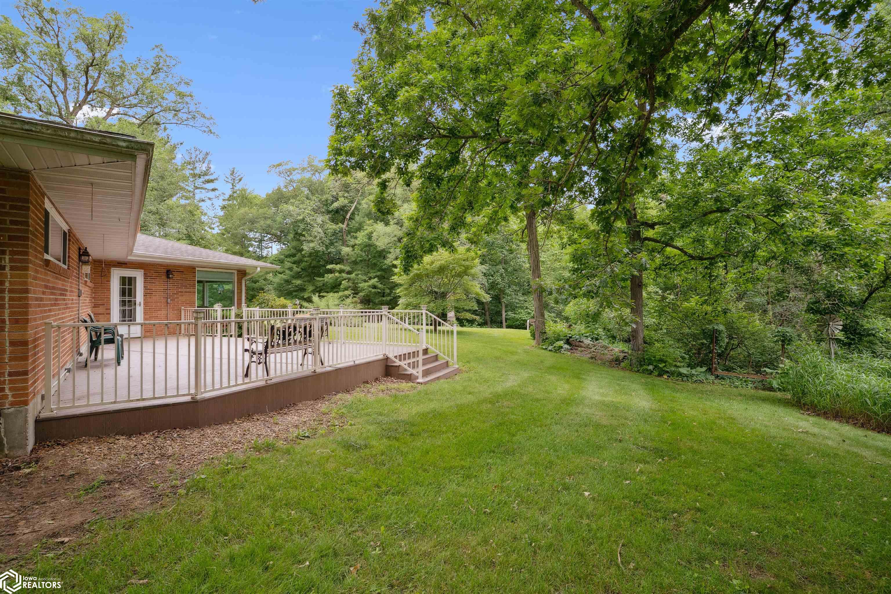 14064 155th Street, Burlington, Iowa image 32