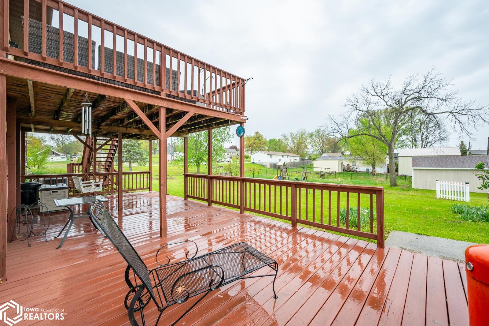 209 S Vine Avenue, Lacona, Iowa image 25