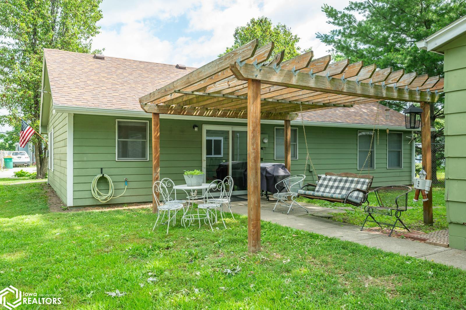 605 & 607 Grand Street, New Virginia, Iowa image 16