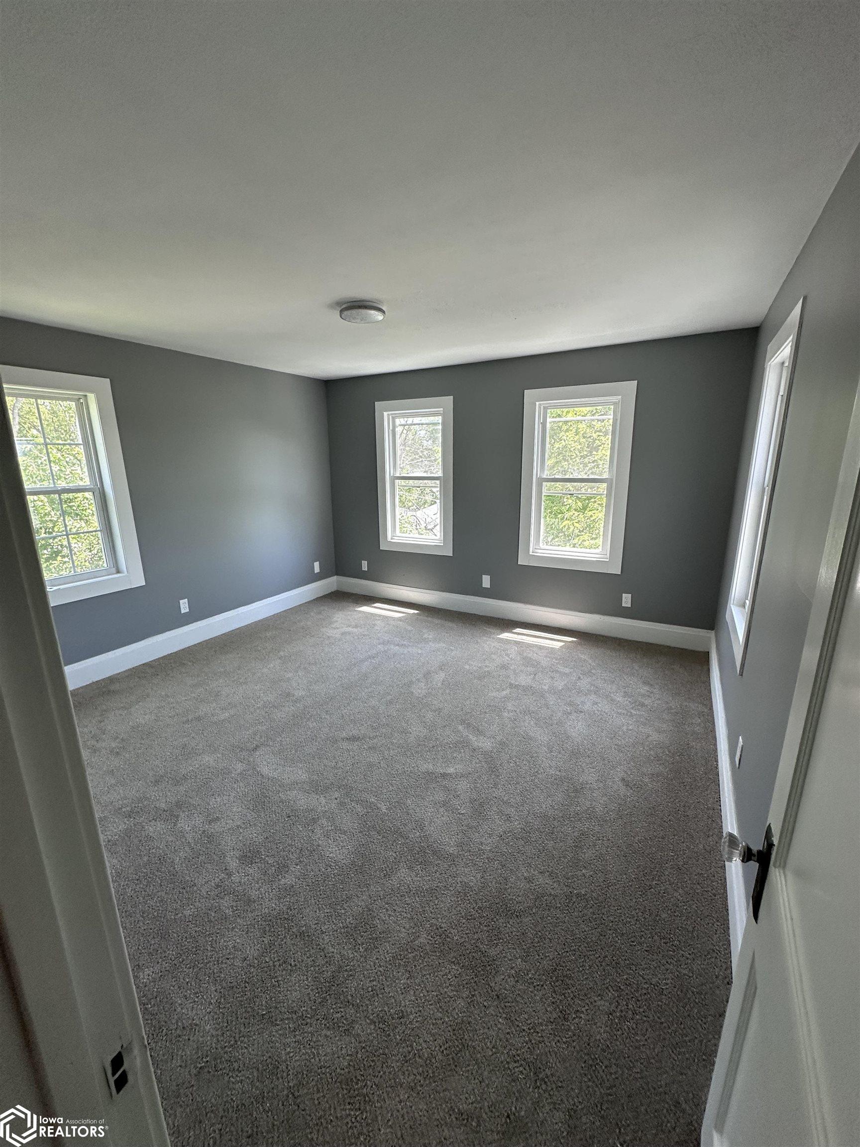 702 E Coolbaugh Street, Red Oak, Iowa image 37