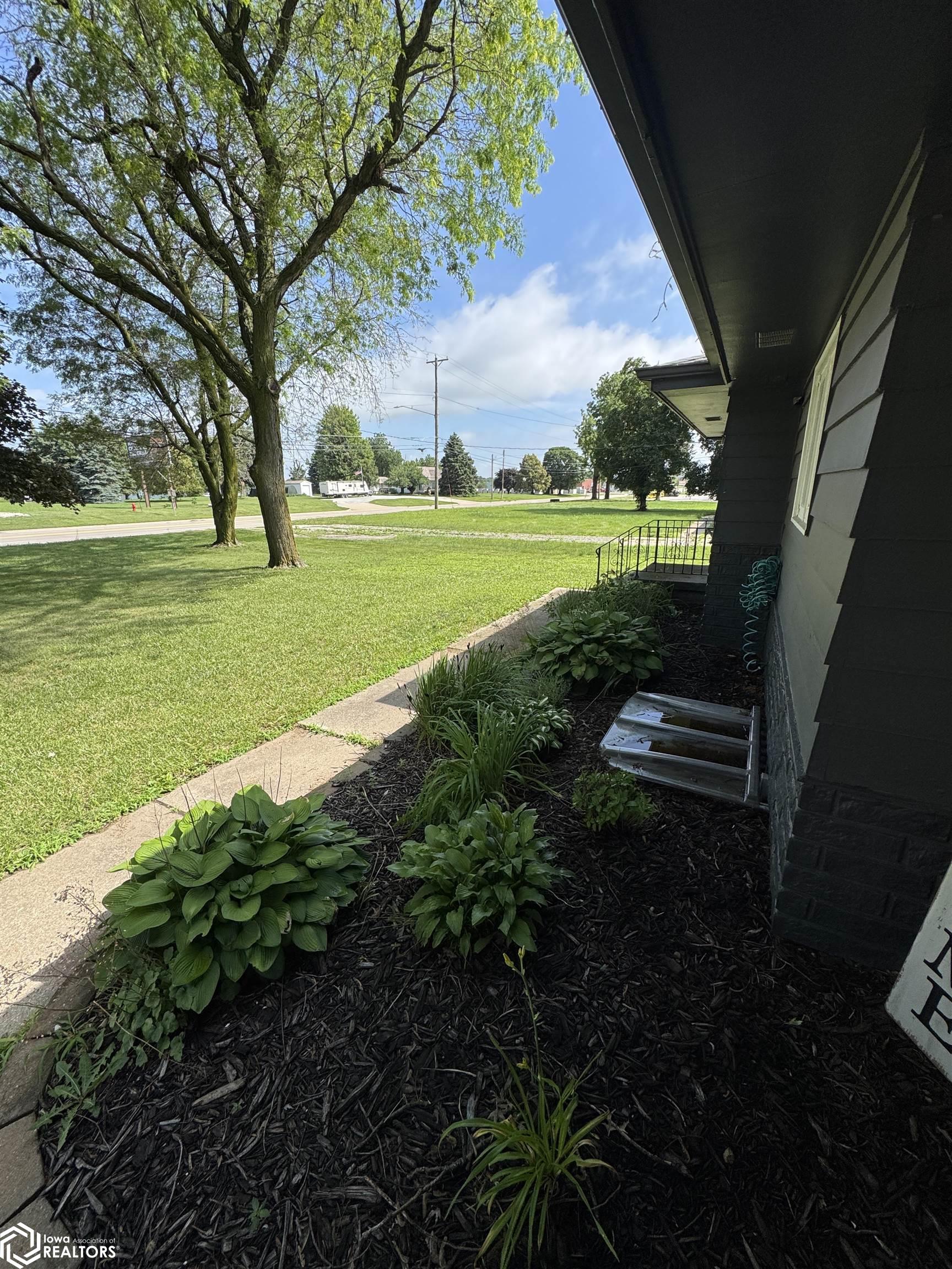629 New York Avenue, Creston, Iowa image 9