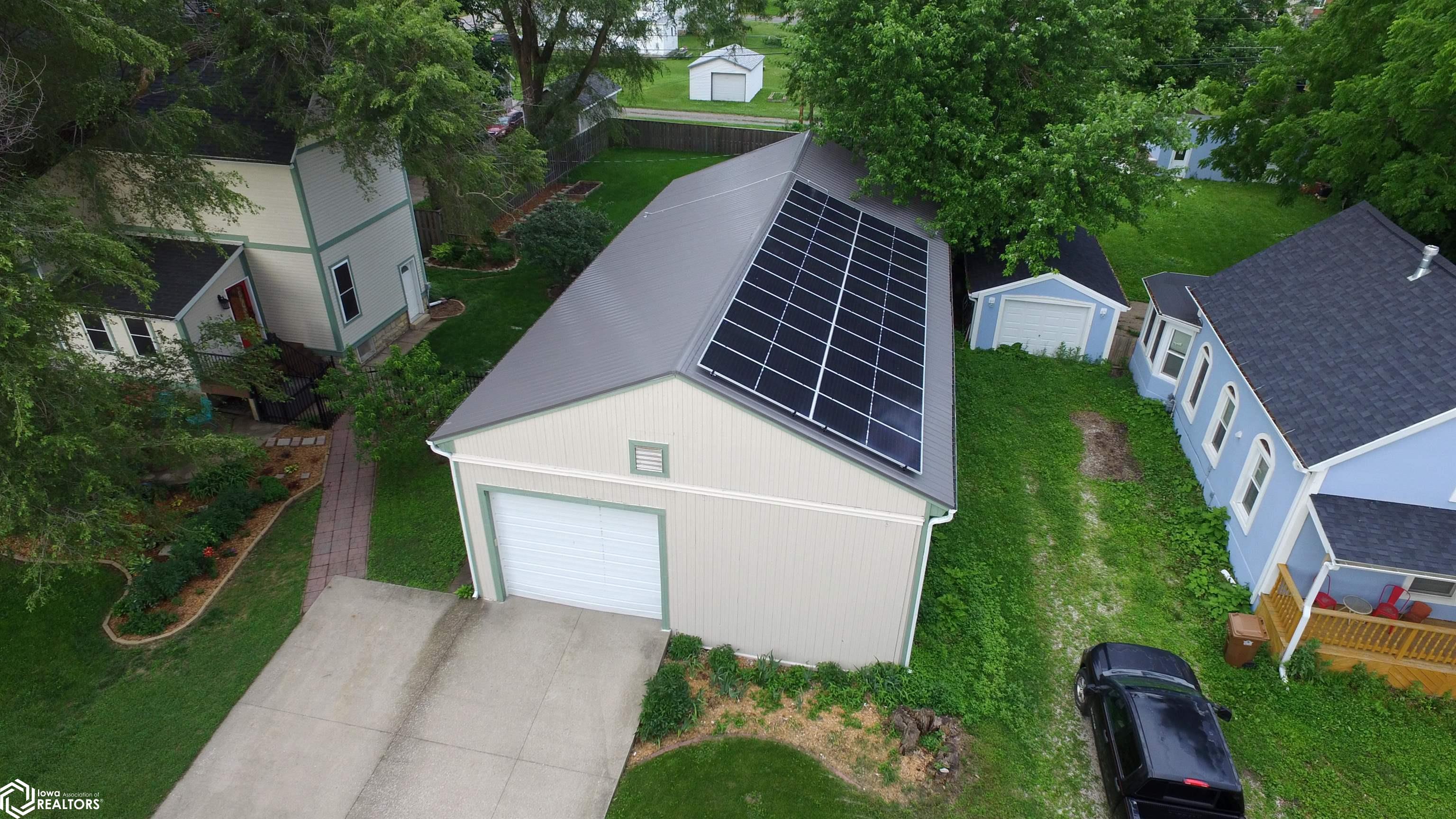 1204 3rd Avenue, Grinnell, Iowa image 4