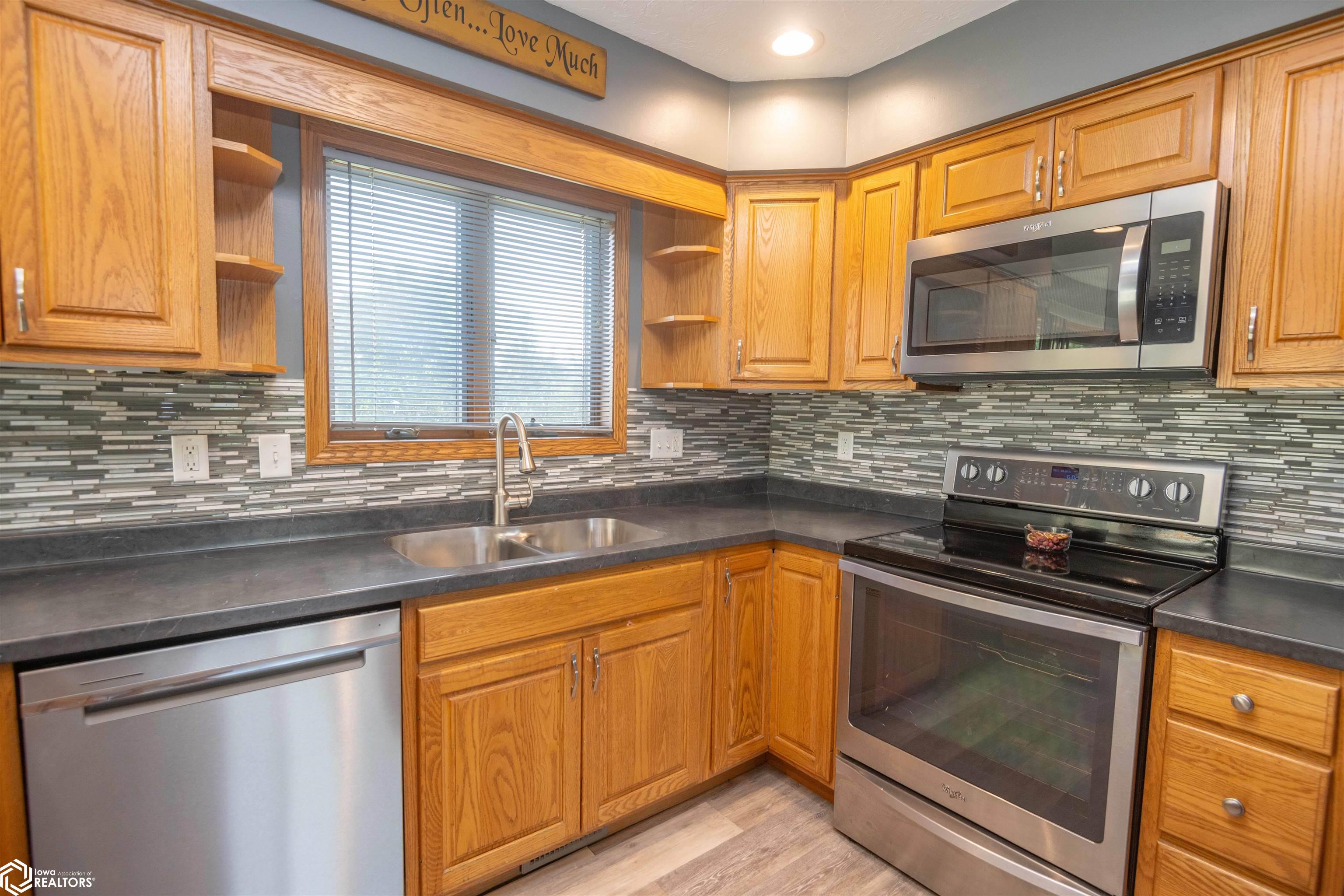 11759 Angle Road, Ottumwa, Iowa image 22