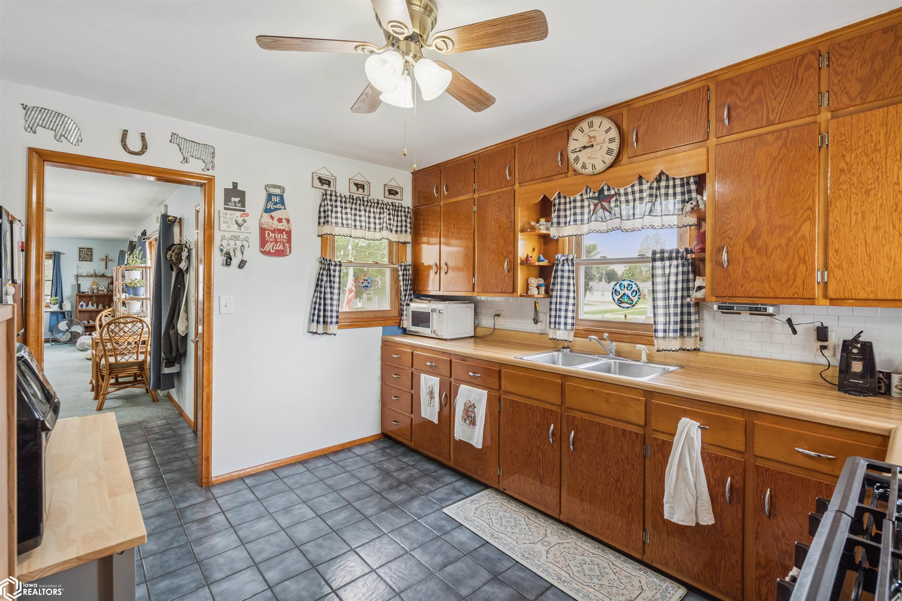 201 N 8th Street, Montezuma, Iowa image 10